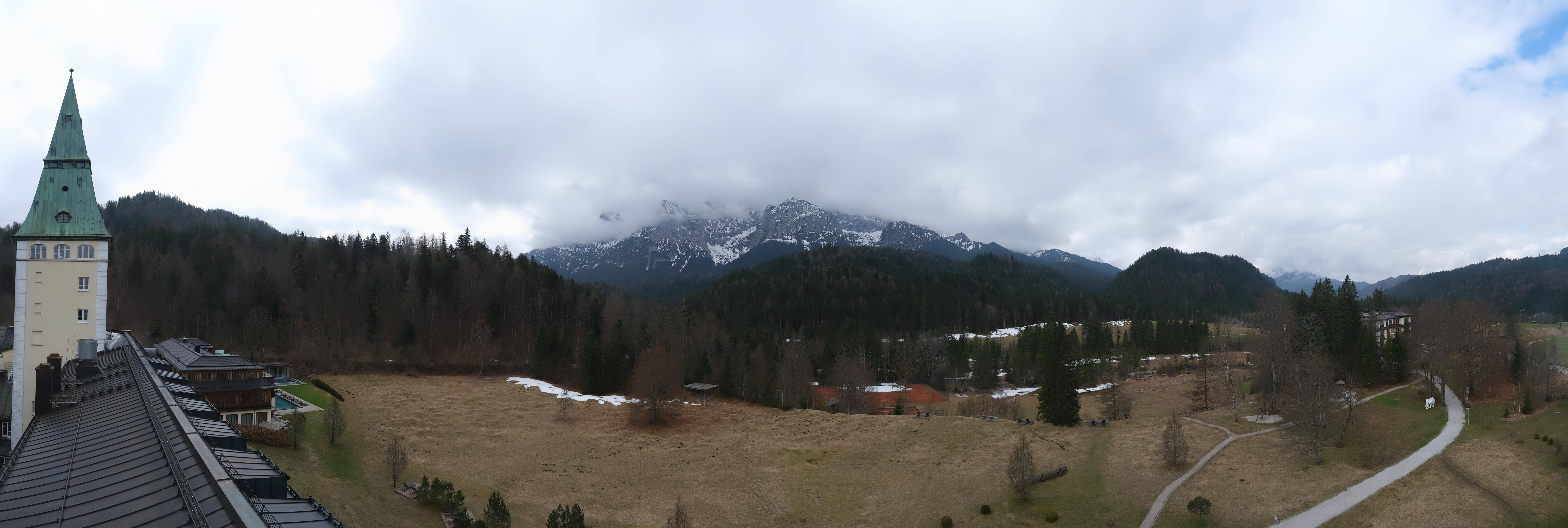 Archiv Foto Webcam Garmisch-Partenkirchen: Schloss Elmau