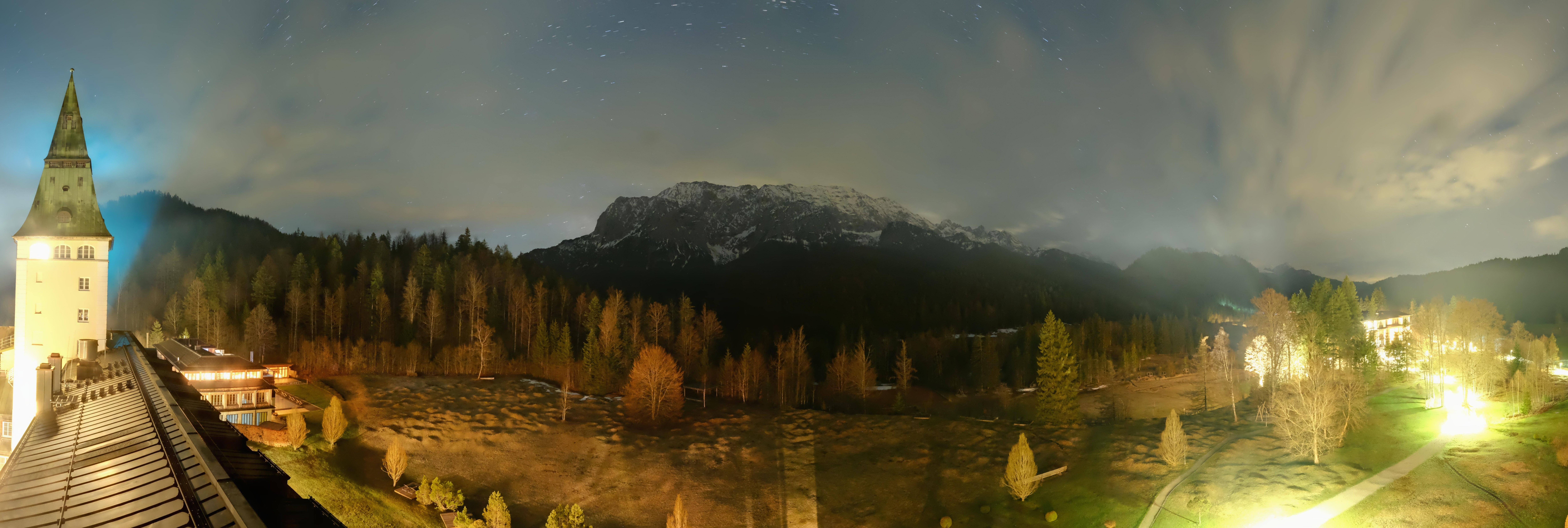 Archiv Foto Webcam Garmisch-Partenkirchen: Schloss Elmau