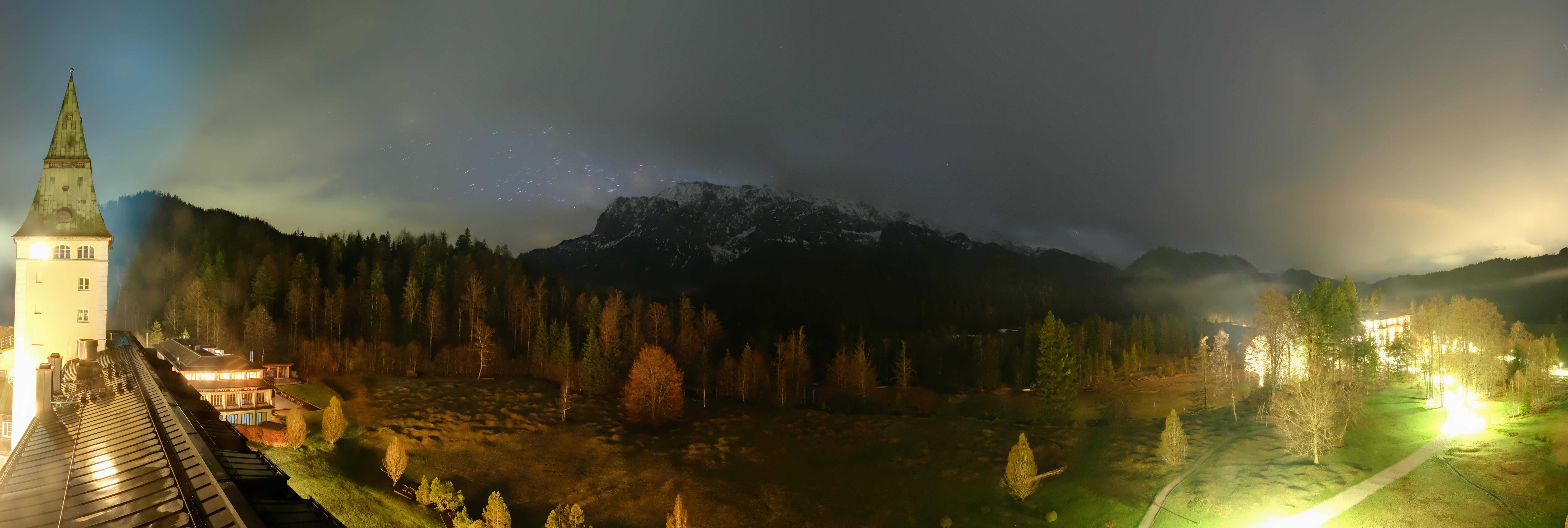 Archiv Foto Webcam Garmisch-Partenkirchen: Schloss Elmau