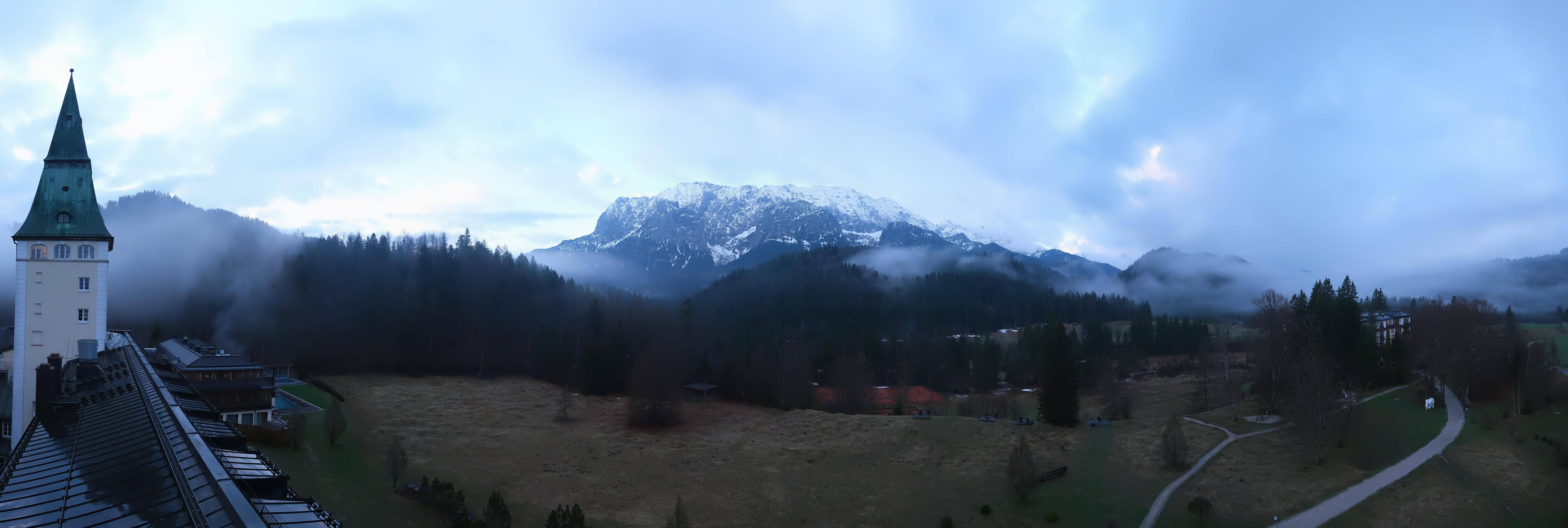 Archiv Foto Webcam Garmisch-Partenkirchen: Schloss Elmau