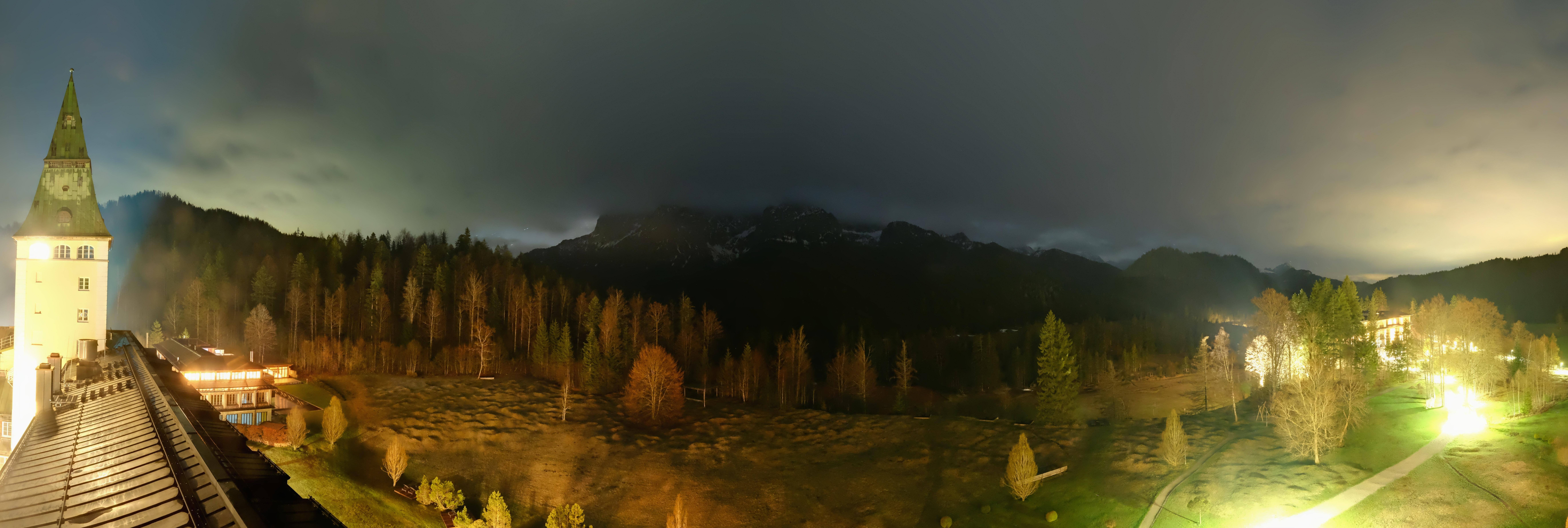 Archiv Foto Webcam Garmisch-Partenkirchen: Schloss Elmau