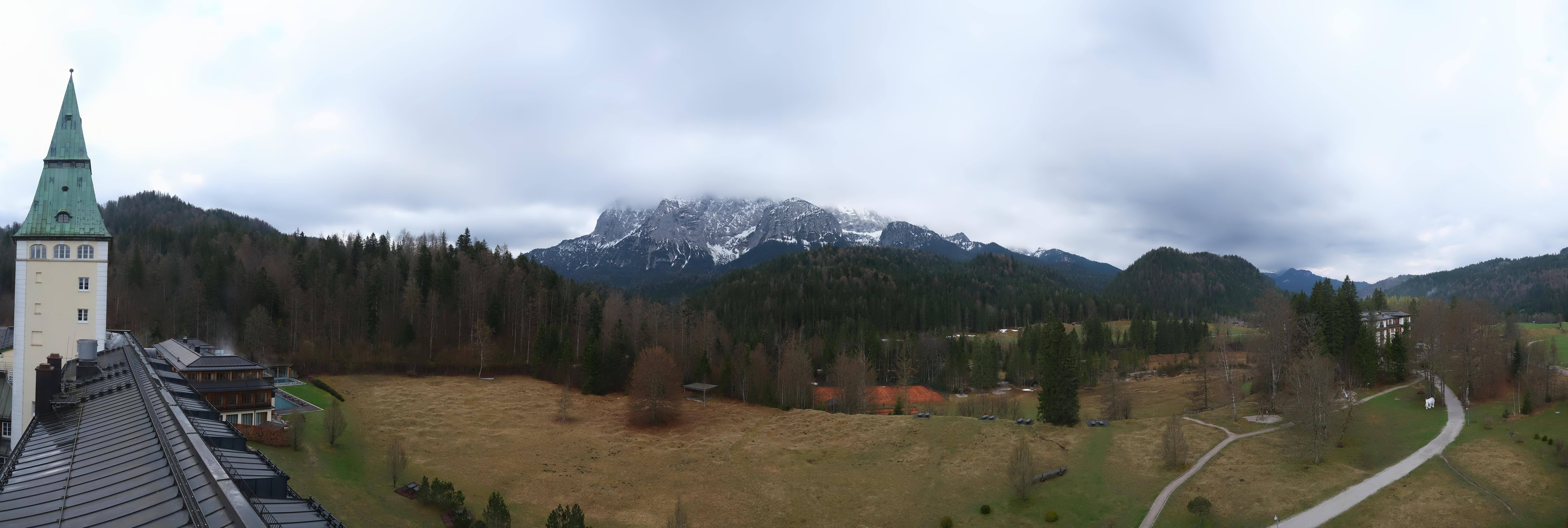 Archiv Foto Webcam Garmisch-Partenkirchen: Schloss Elmau