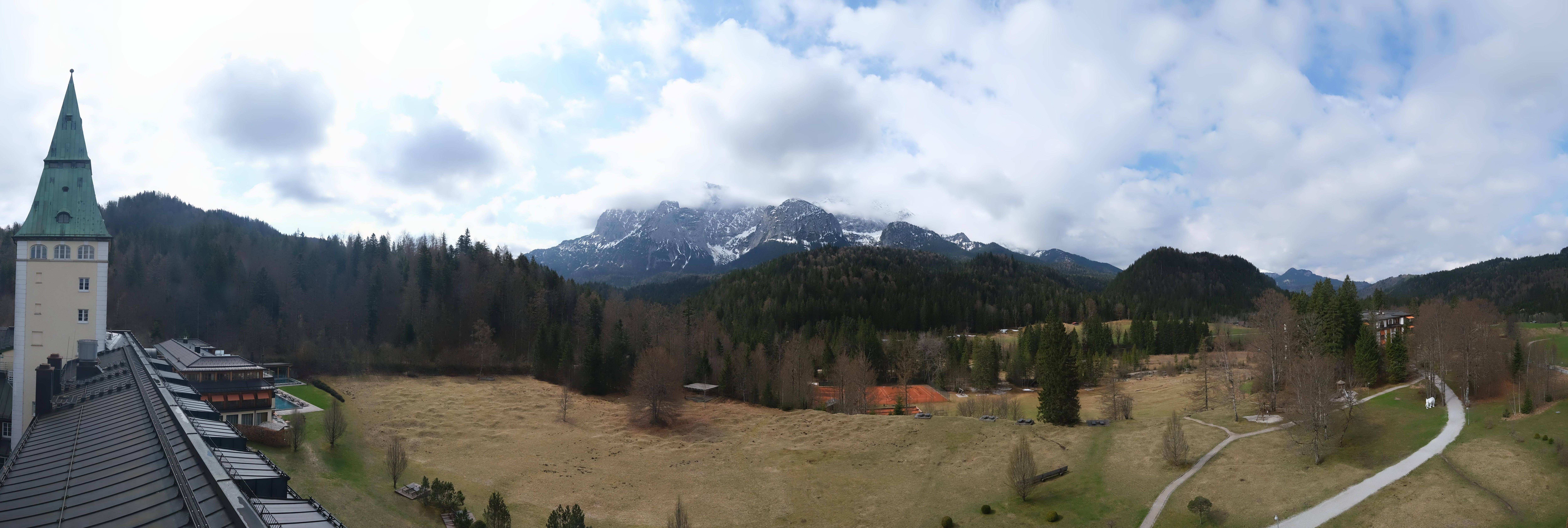 Archiv Foto Webcam Garmisch-Partenkirchen: Schloss Elmau