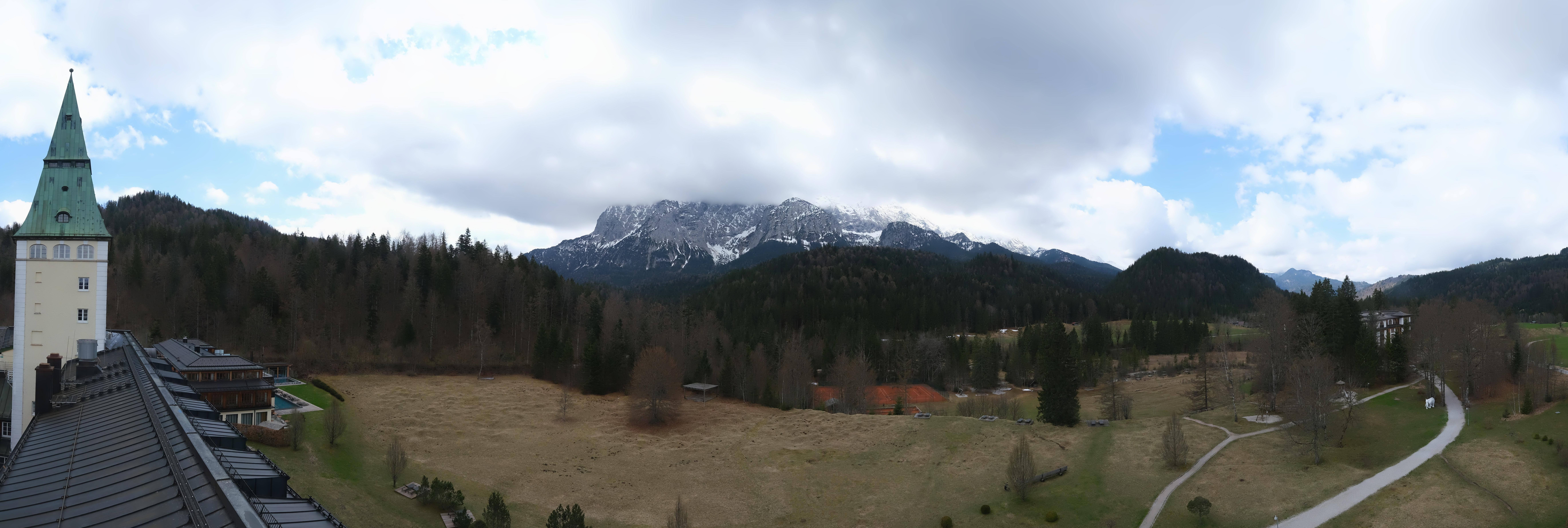 Archiv Foto Webcam Garmisch-Partenkirchen: Schloss Elmau