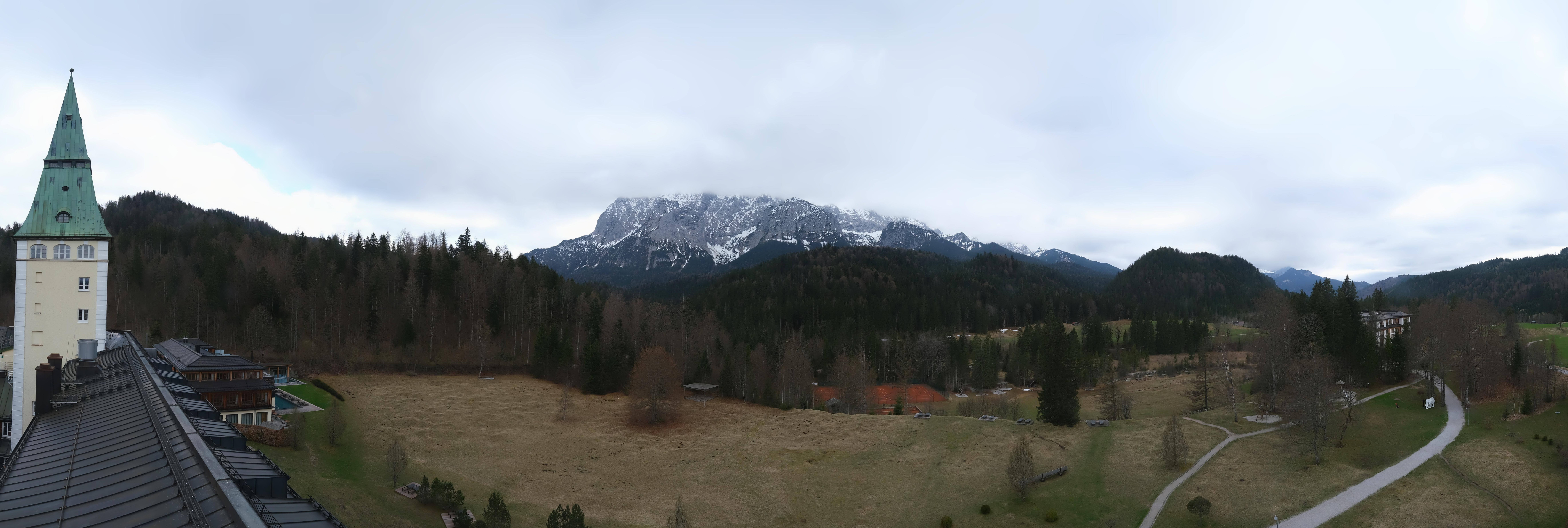 Archiv Foto Webcam Garmisch-Partenkirchen: Schloss Elmau