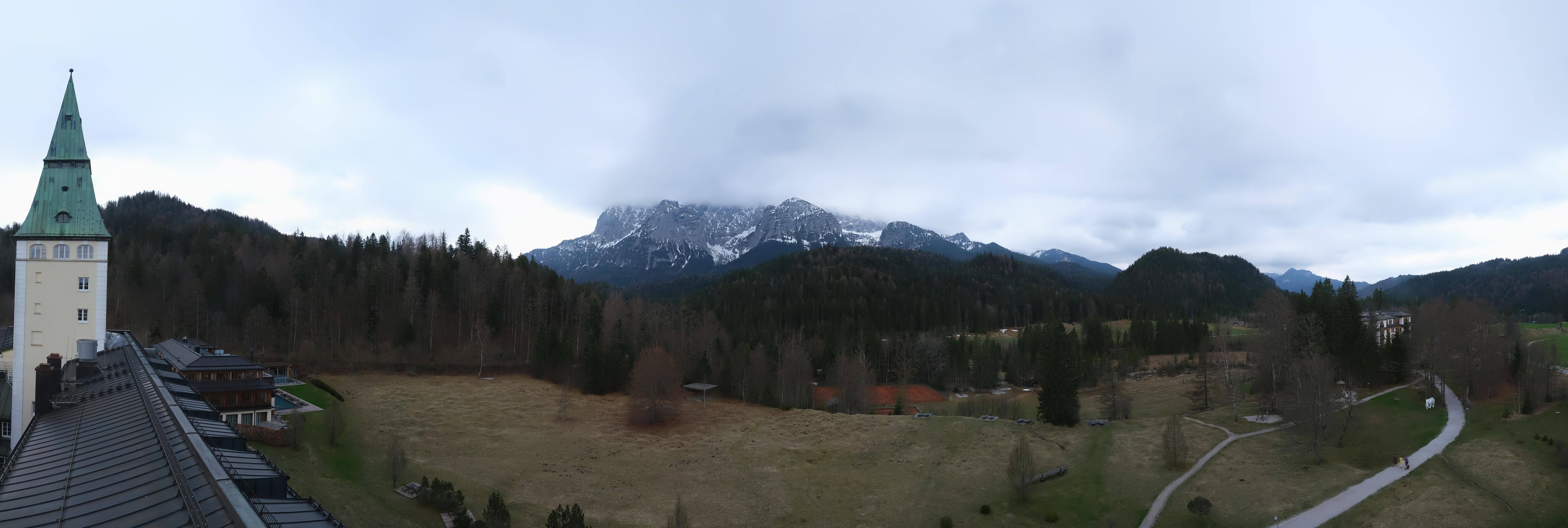 Archiv Foto Webcam Garmisch-Partenkirchen: Schloss Elmau