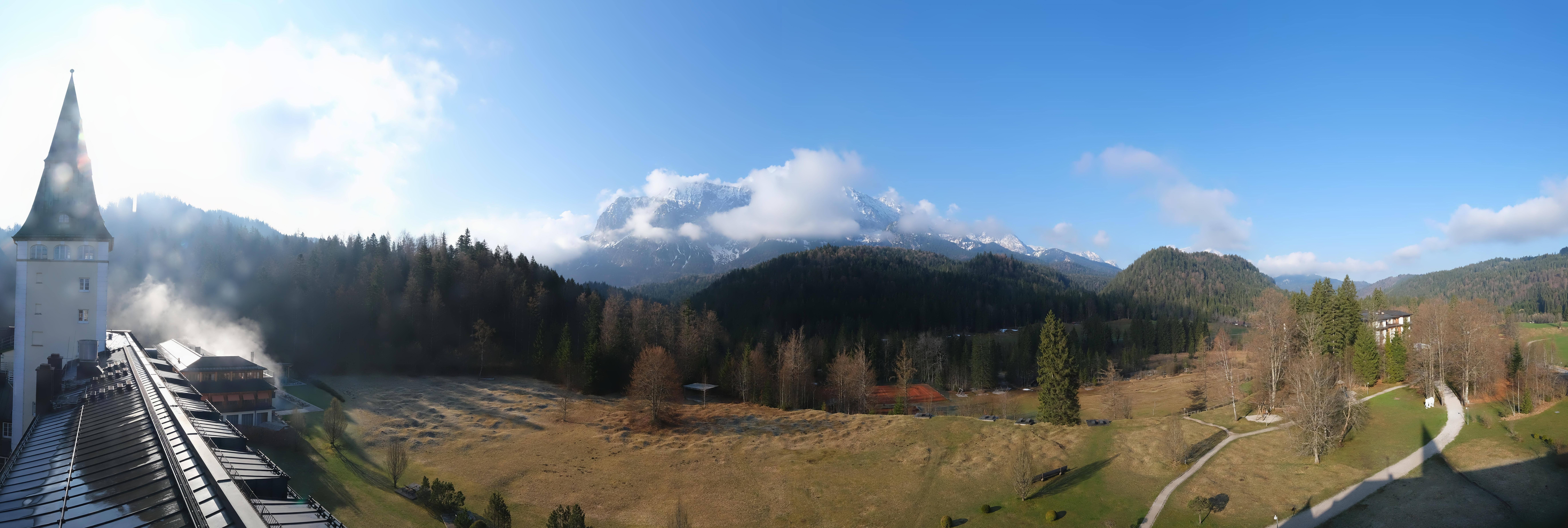 Archiv Foto Webcam Garmisch-Partenkirchen: Schloss Elmau