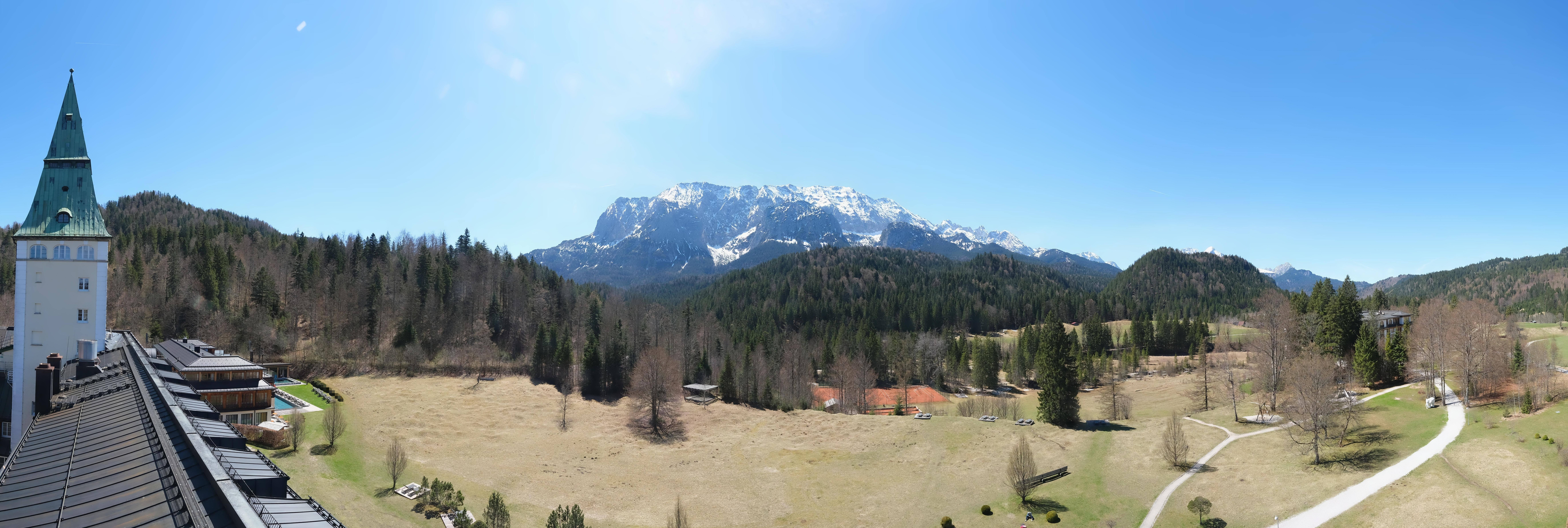 Archiv Foto Webcam Garmisch-Partenkirchen: Schloss Elmau