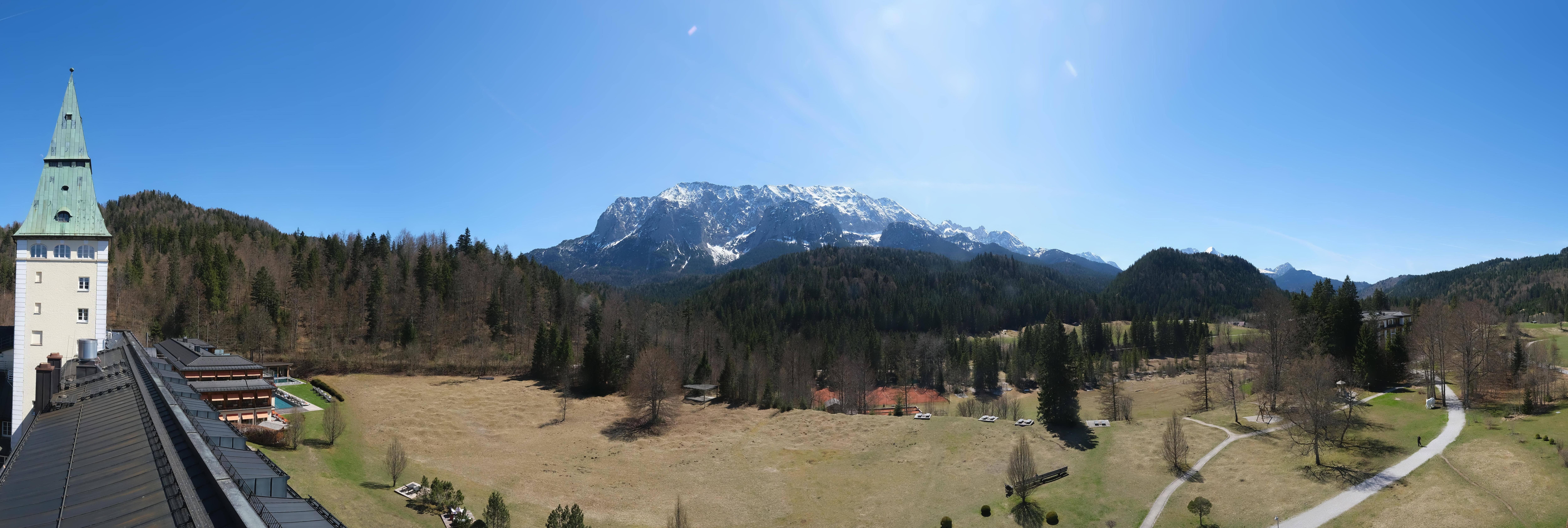 Archiv Foto Webcam Garmisch-Partenkirchen: Schloss Elmau