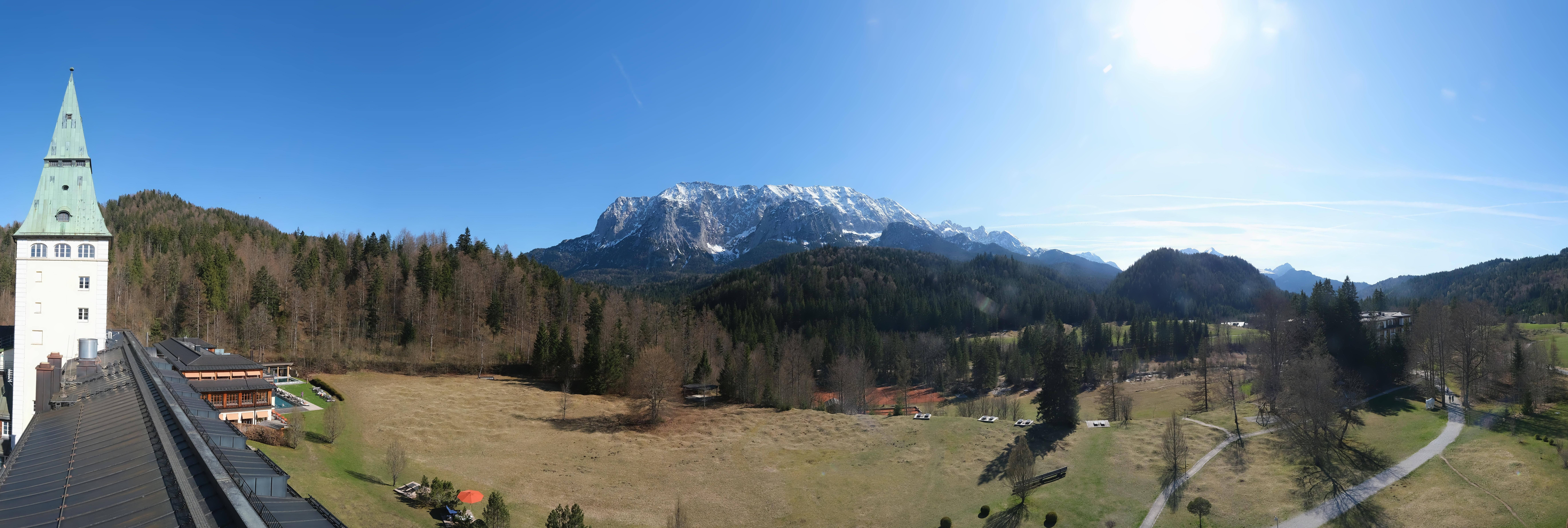 Archiv Foto Webcam Garmisch-Partenkirchen: Schloss Elmau
