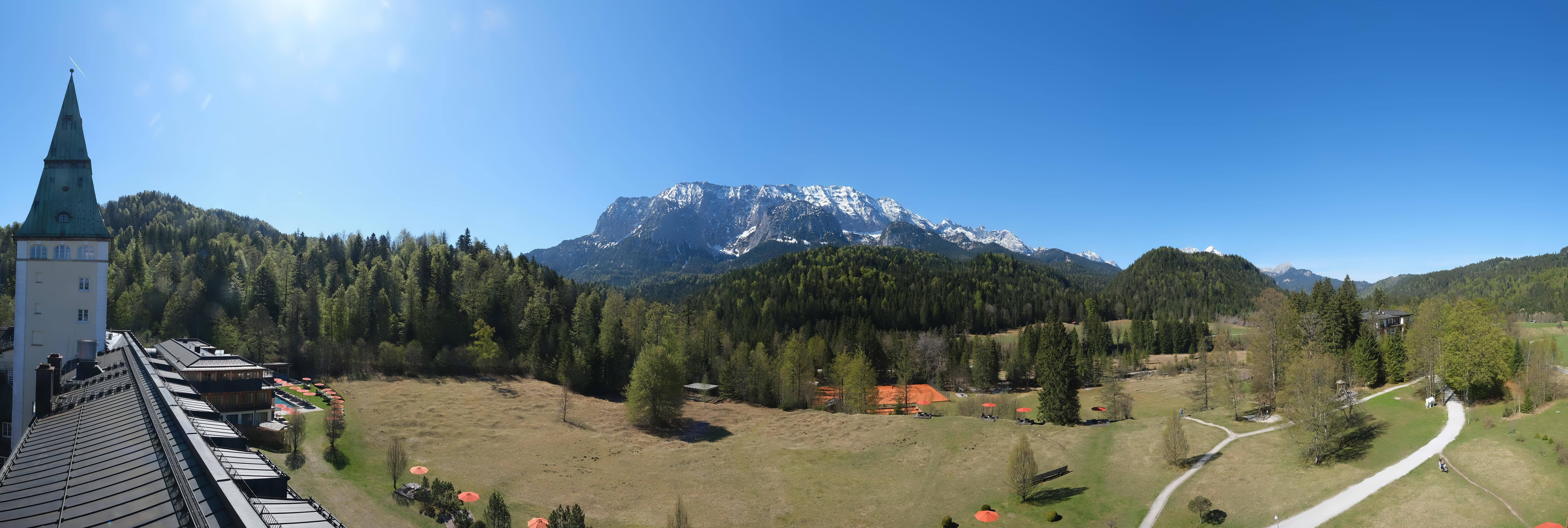 Archiv Foto Webcam Garmisch-Partenkirchen: Schloss Elmau