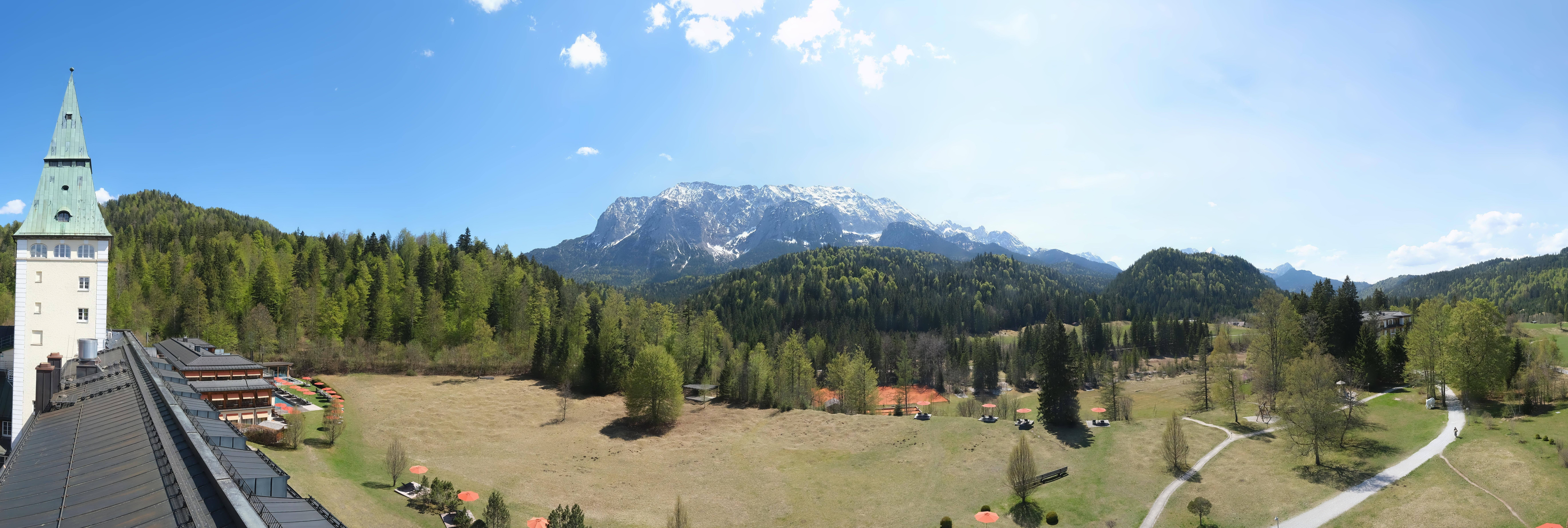 Archiv Foto Webcam Garmisch-Partenkirchen: Schloss Elmau