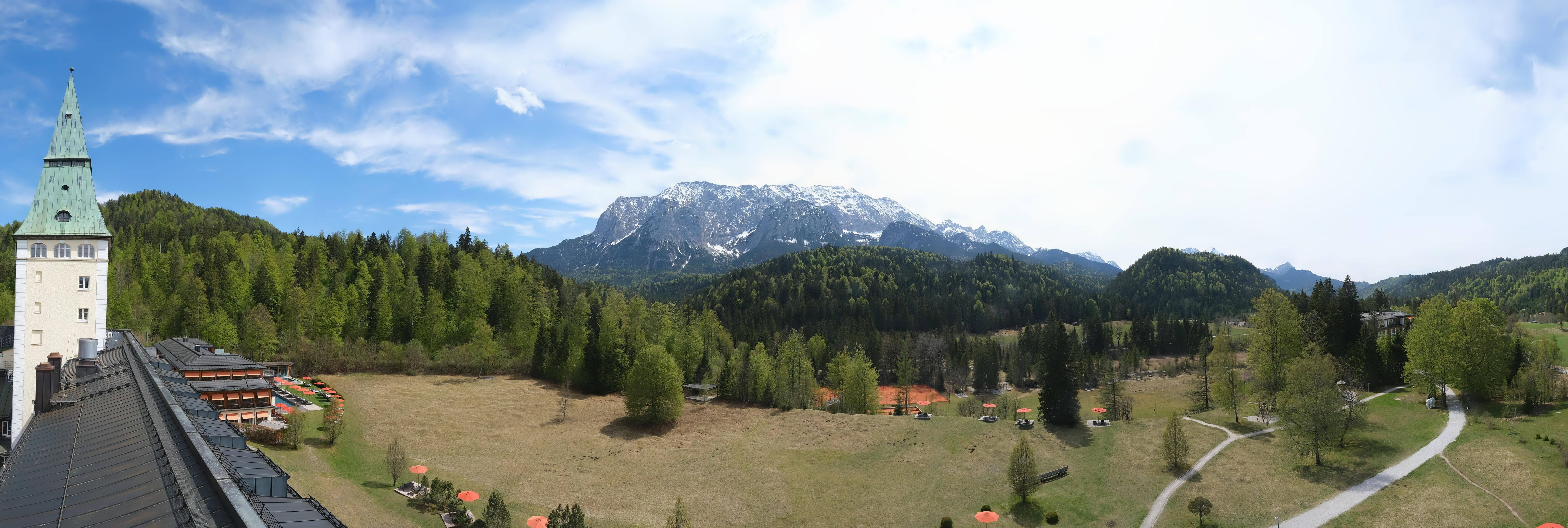 Archiv Foto Webcam Garmisch-Partenkirchen: Schloss Elmau