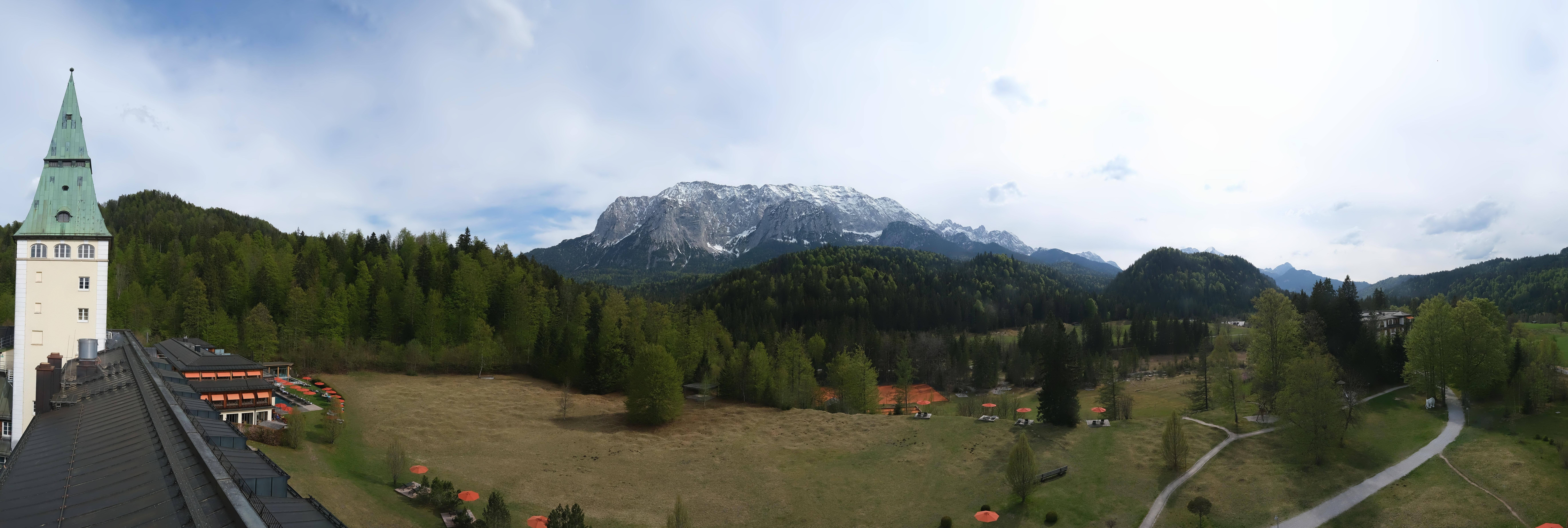 Archiv Foto Webcam Garmisch-Partenkirchen: Schloss Elmau