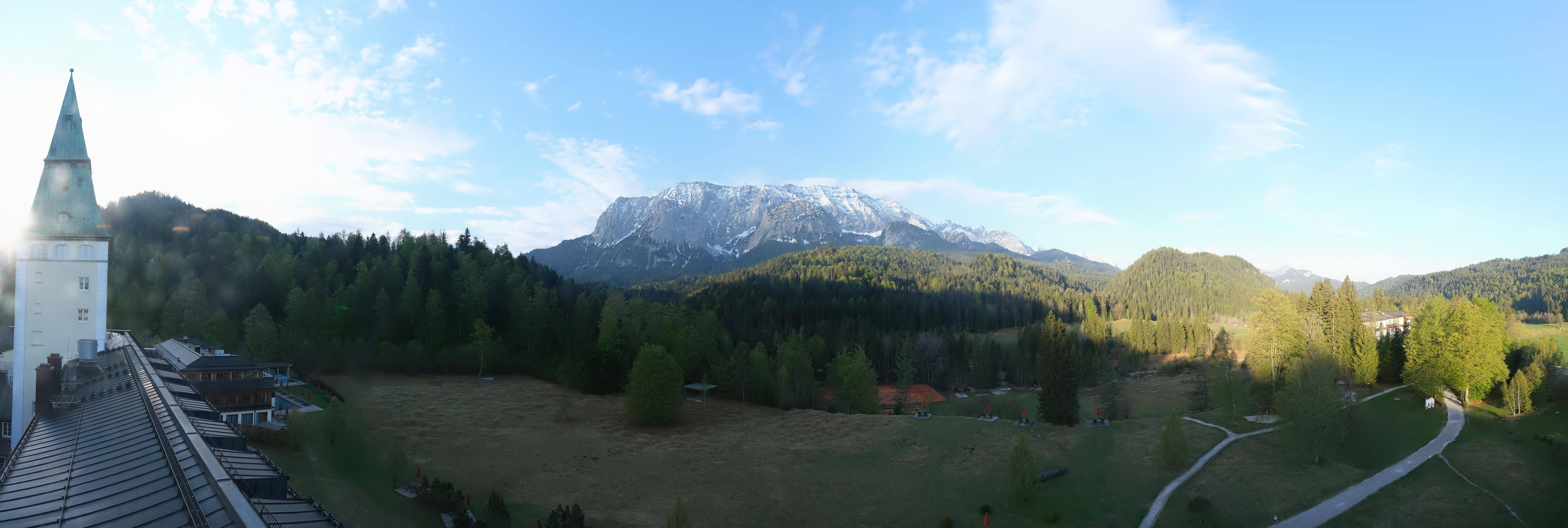 Archived image Webcam Schloss Elmau Luxury Spa Retreat