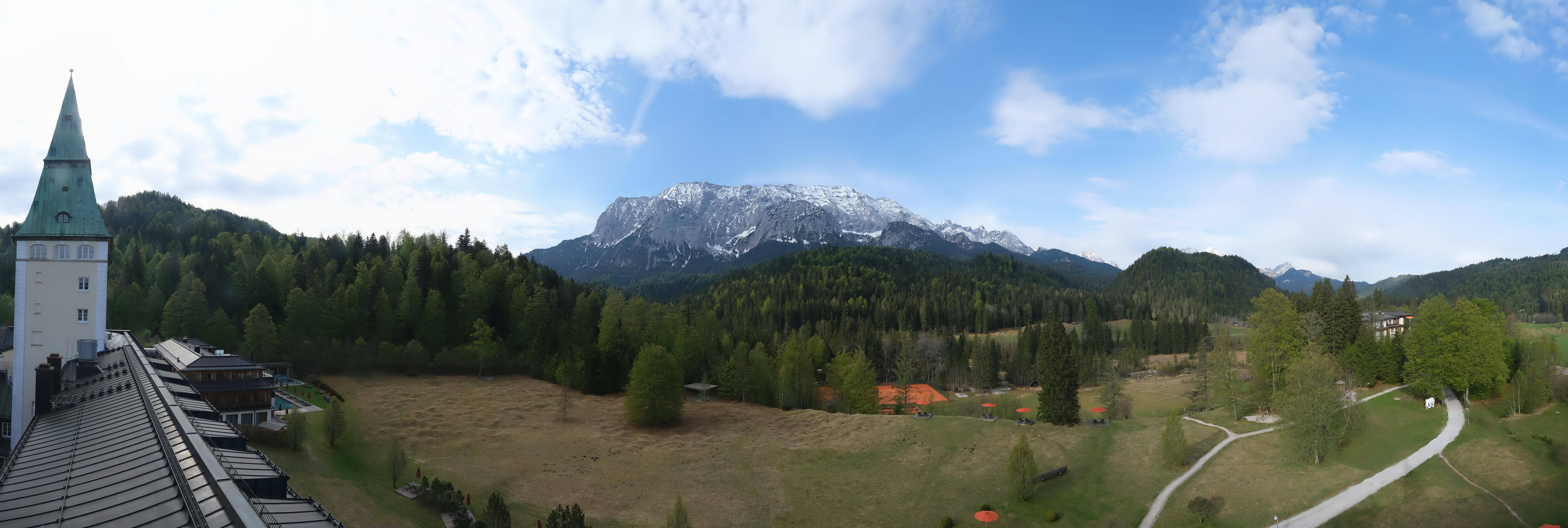 Archived image Webcam Schloss Elmau Luxury Spa Retreat