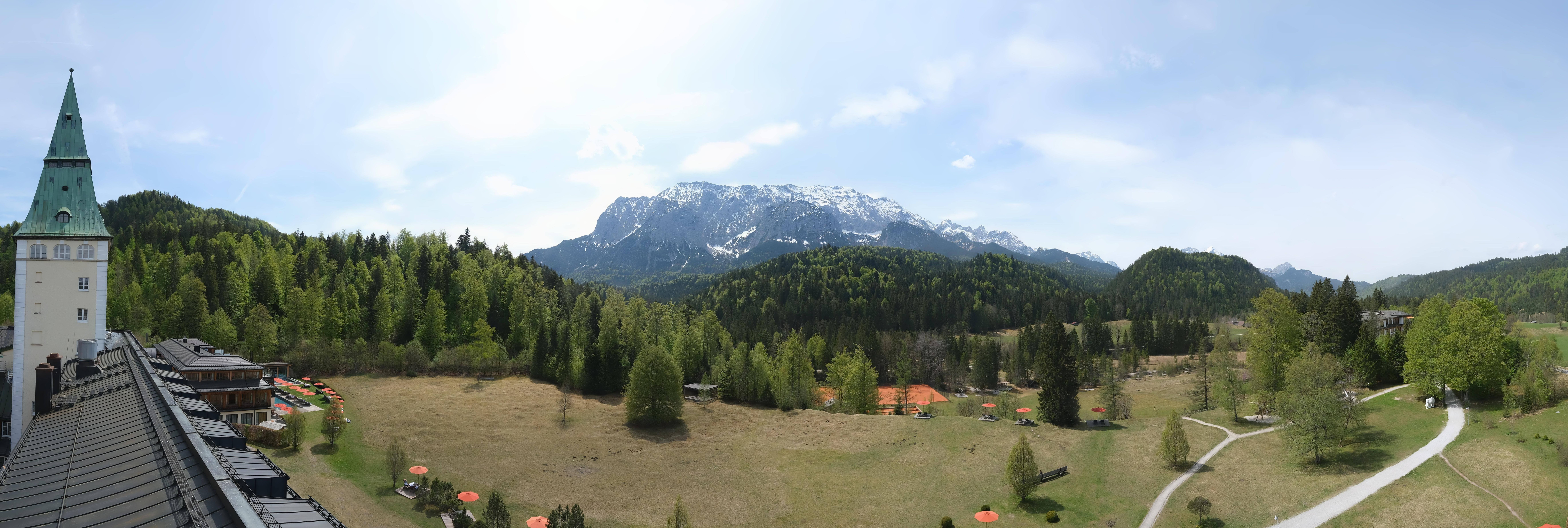 Archived image Webcam Schloss Elmau Luxury Spa Retreat
