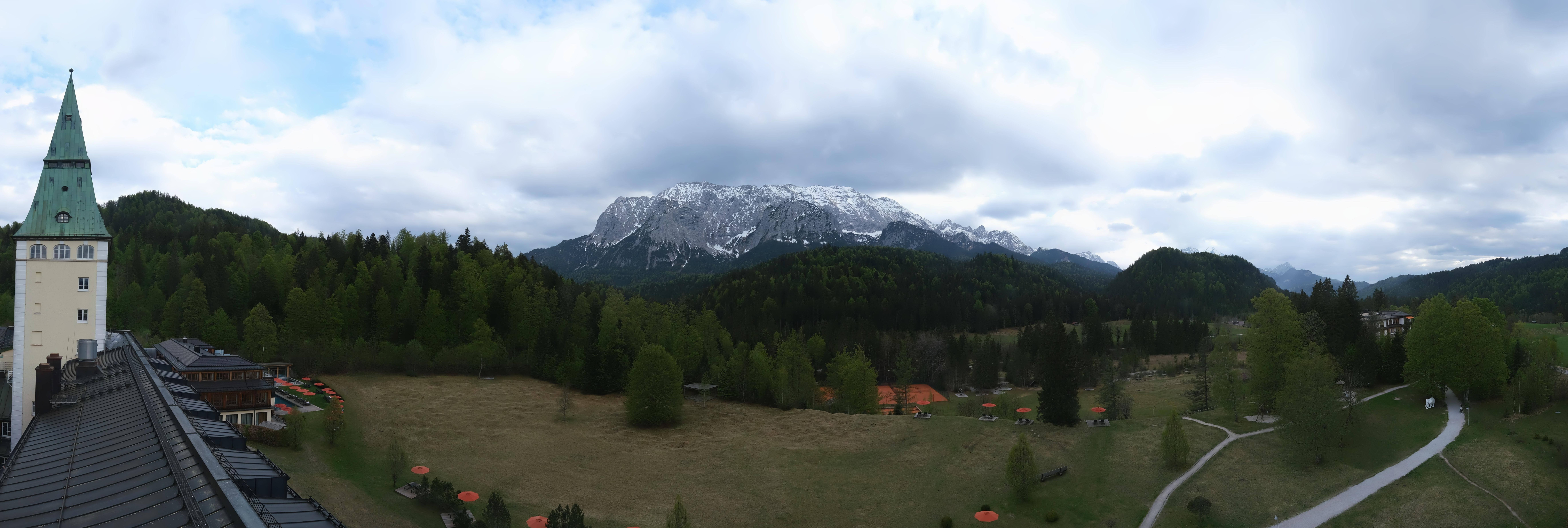 Archived image Webcam Schloss Elmau Luxury Spa Retreat