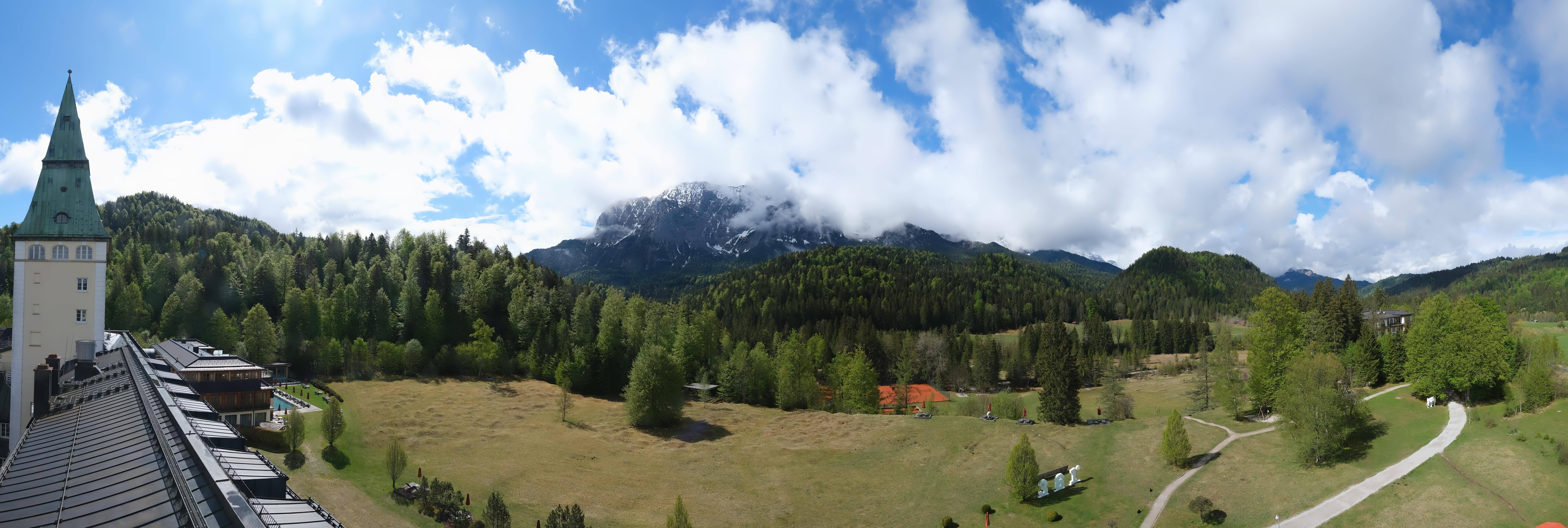 Archiv Foto Webcam Garmisch-Partenkirchen: Schloss Elmau