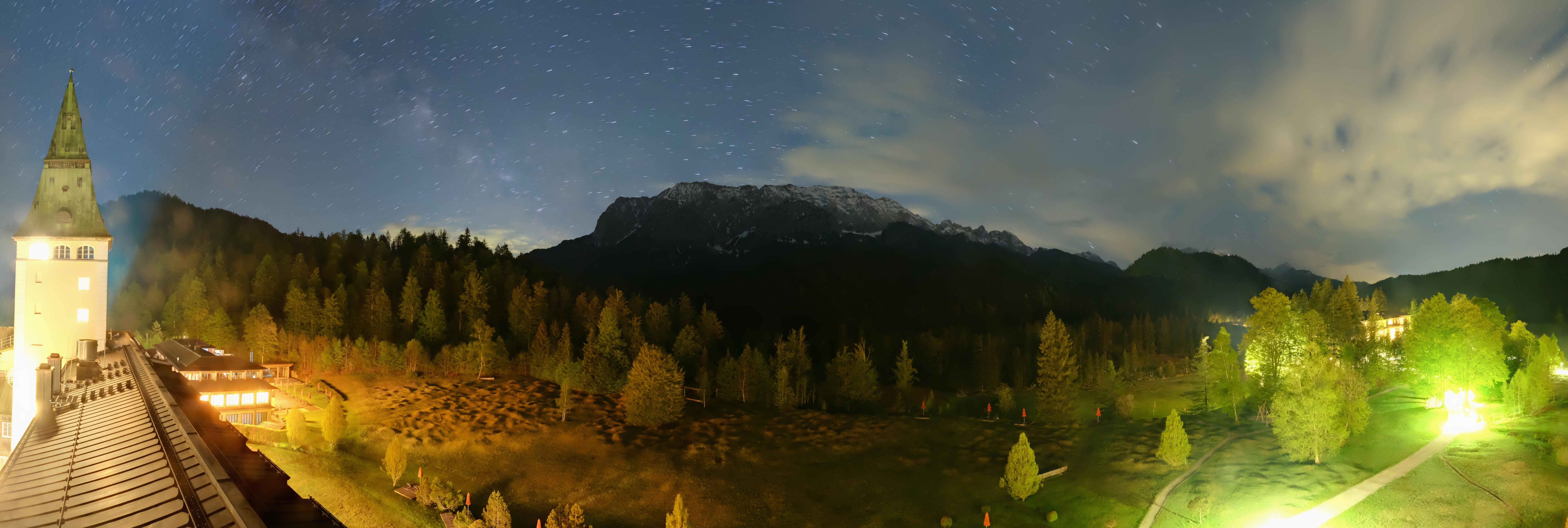 Archiv Foto Webcam Garmisch-Partenkirchen: Schloss Elmau