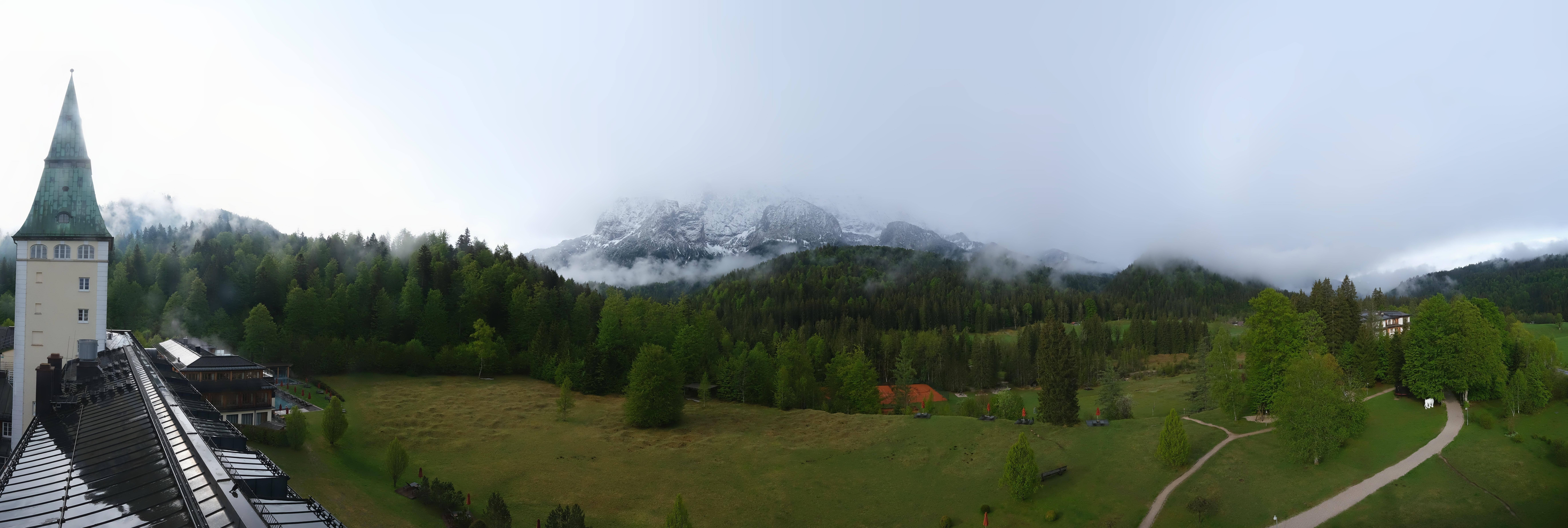Archiv Foto Webcam Garmisch-Partenkirchen: Schloss Elmau