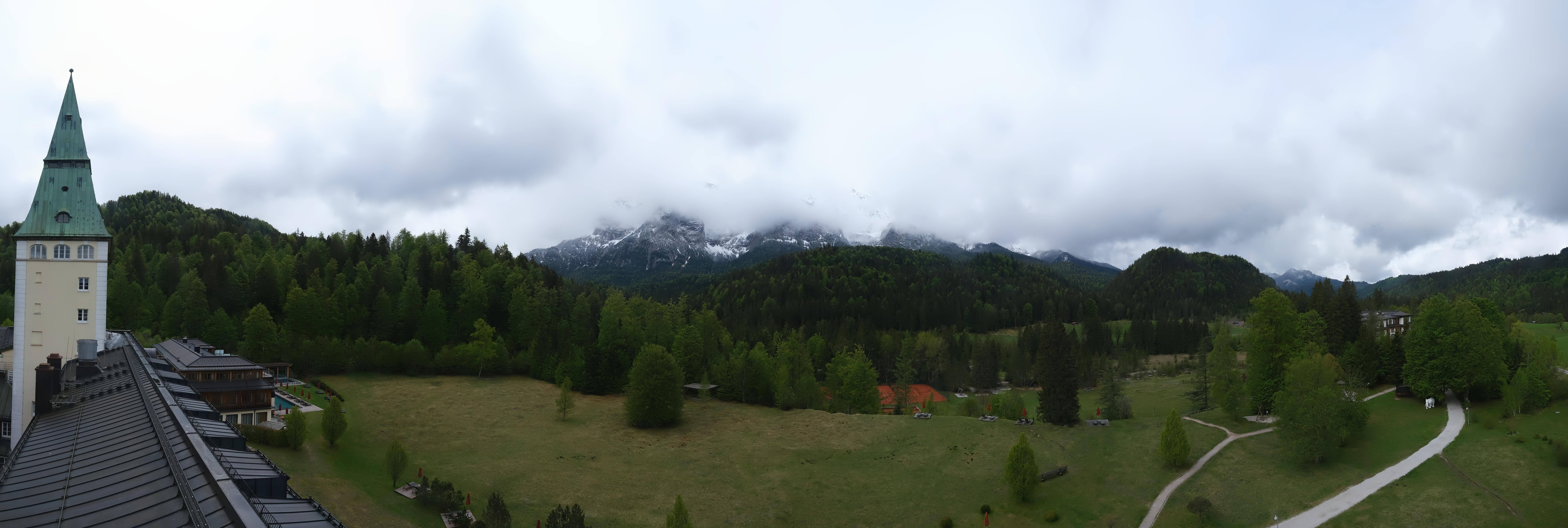 Archiv Foto Webcam Garmisch-Partenkirchen: Schloss Elmau
