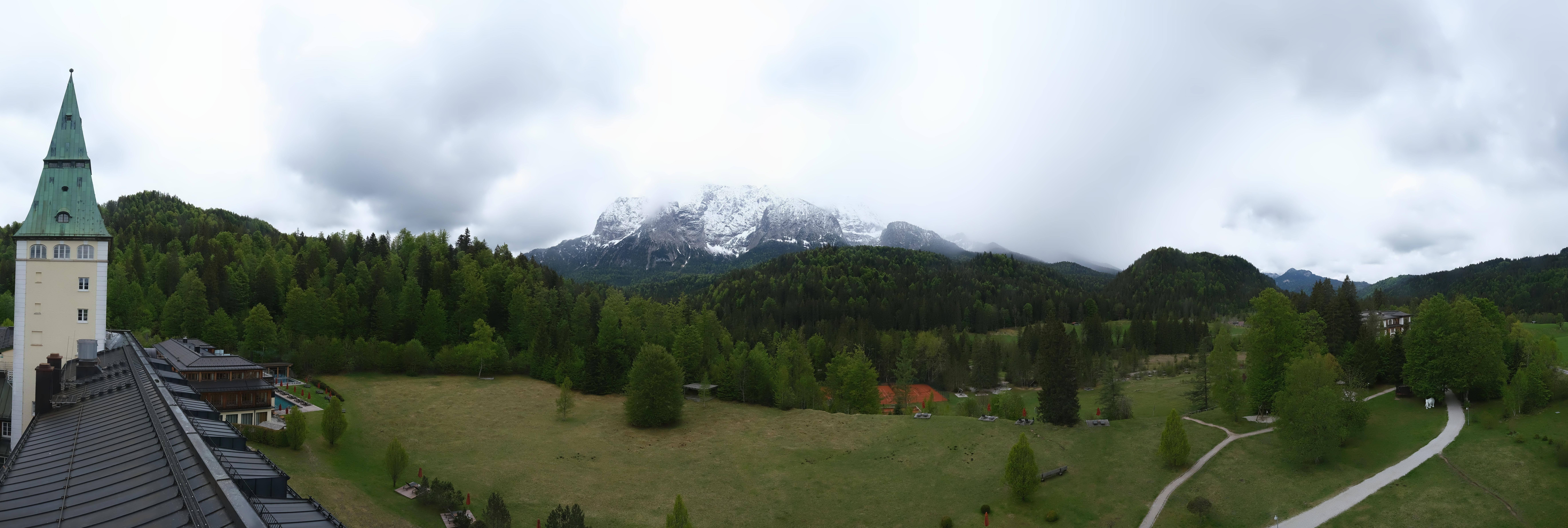 Archiv Foto Webcam Garmisch-Partenkirchen: Schloss Elmau