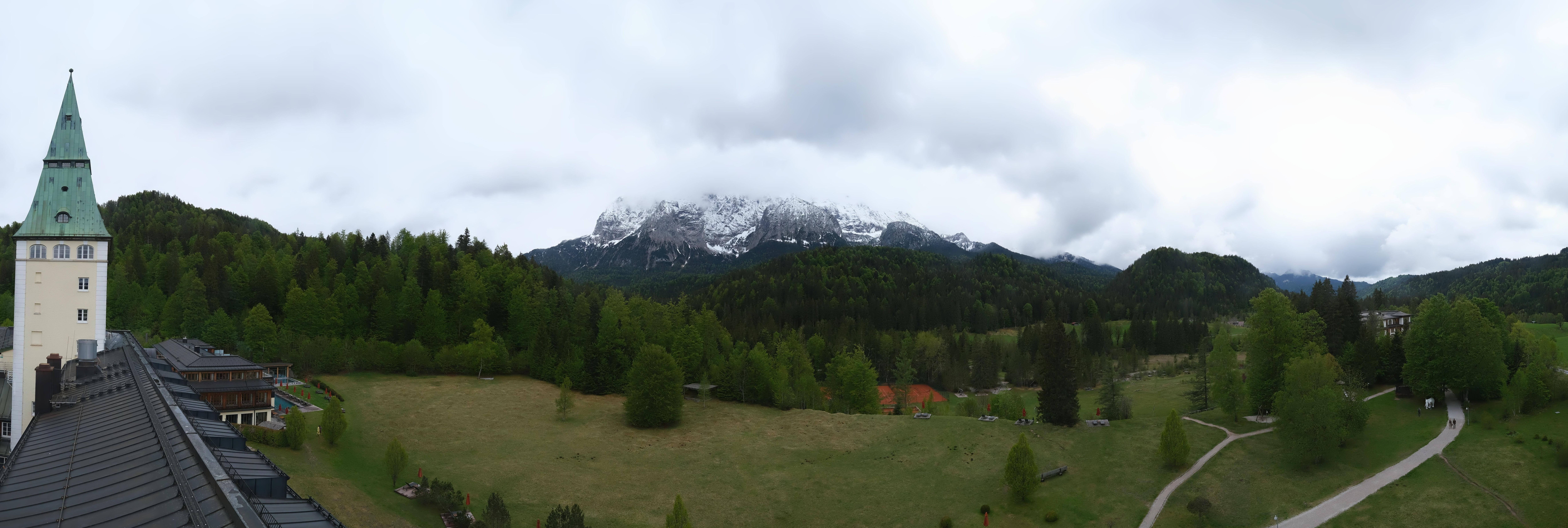 Archiv Foto Webcam Garmisch-Partenkirchen: Schloss Elmau