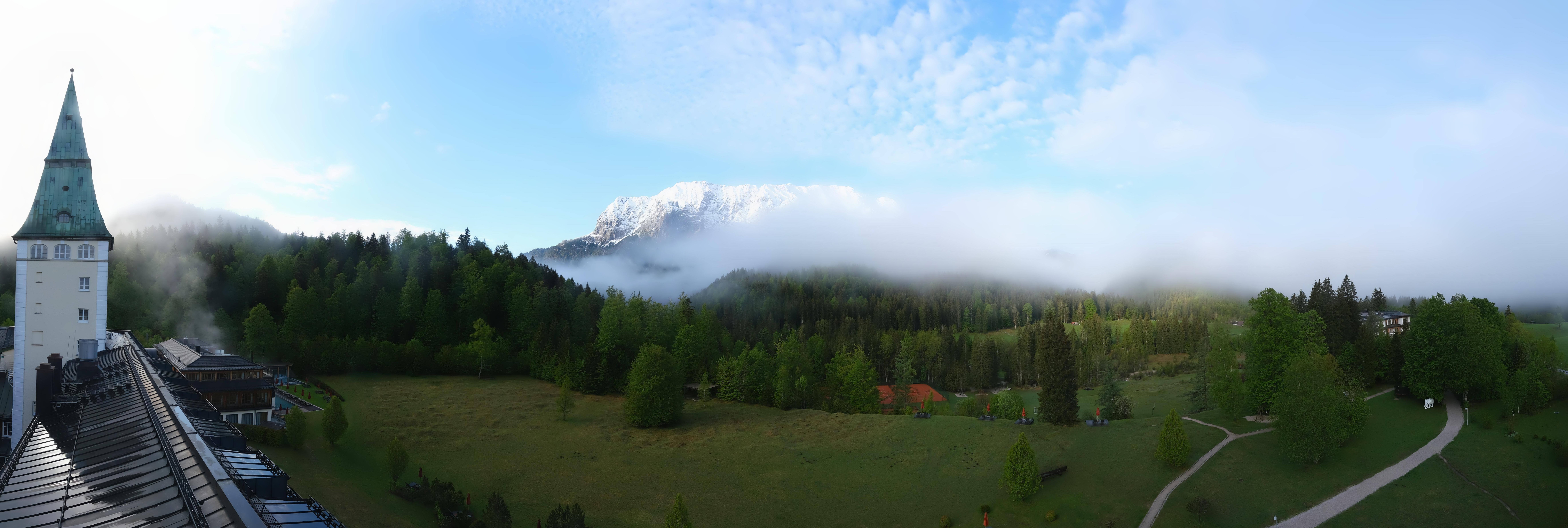 Archiv Foto Webcam Garmisch-Partenkirchen: Schloss Elmau