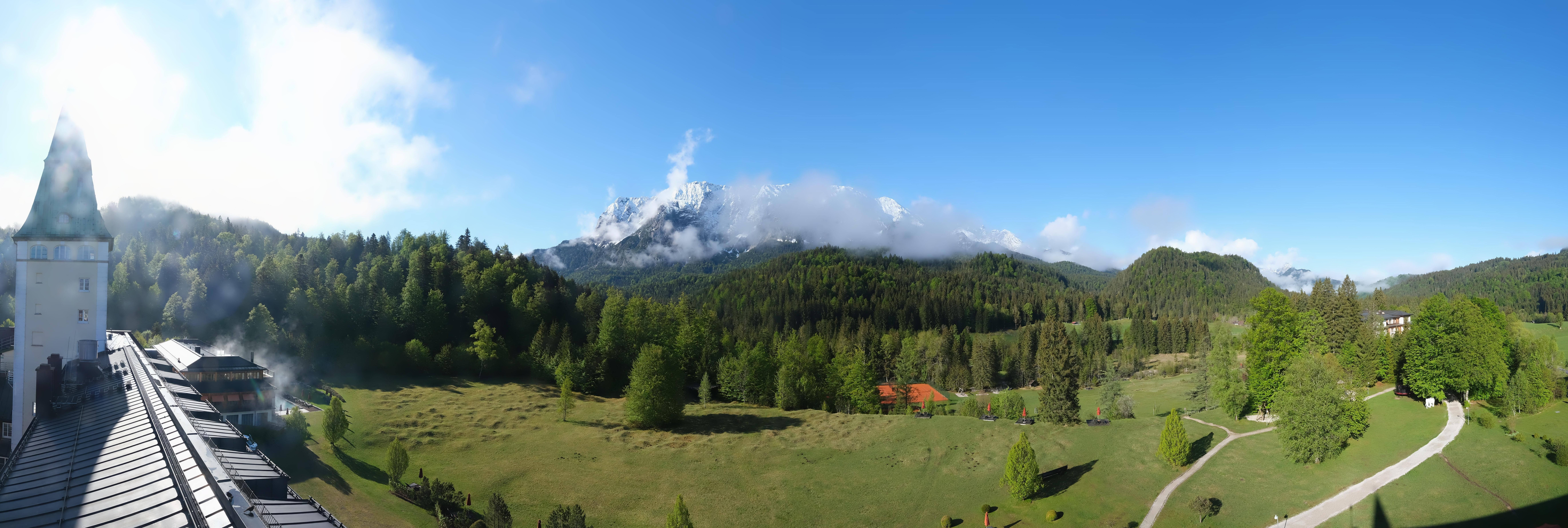 Archiv Foto Webcam Garmisch-Partenkirchen: Schloss Elmau