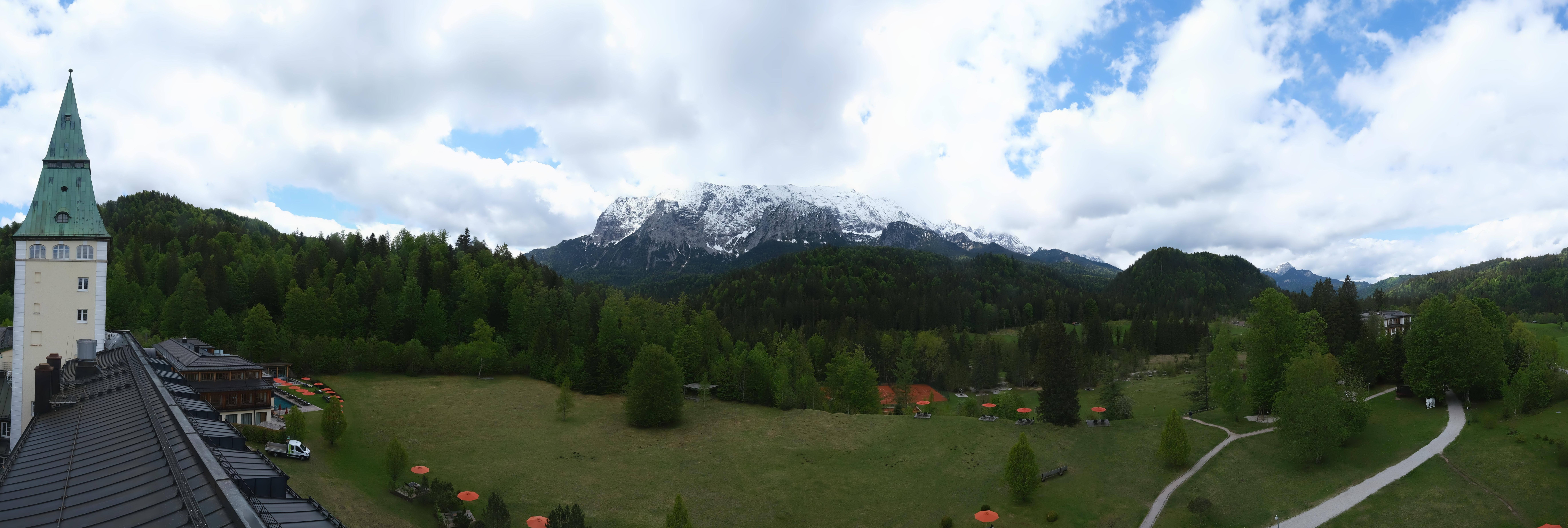 Archiv Foto Webcam Garmisch-Partenkirchen: Schloss Elmau