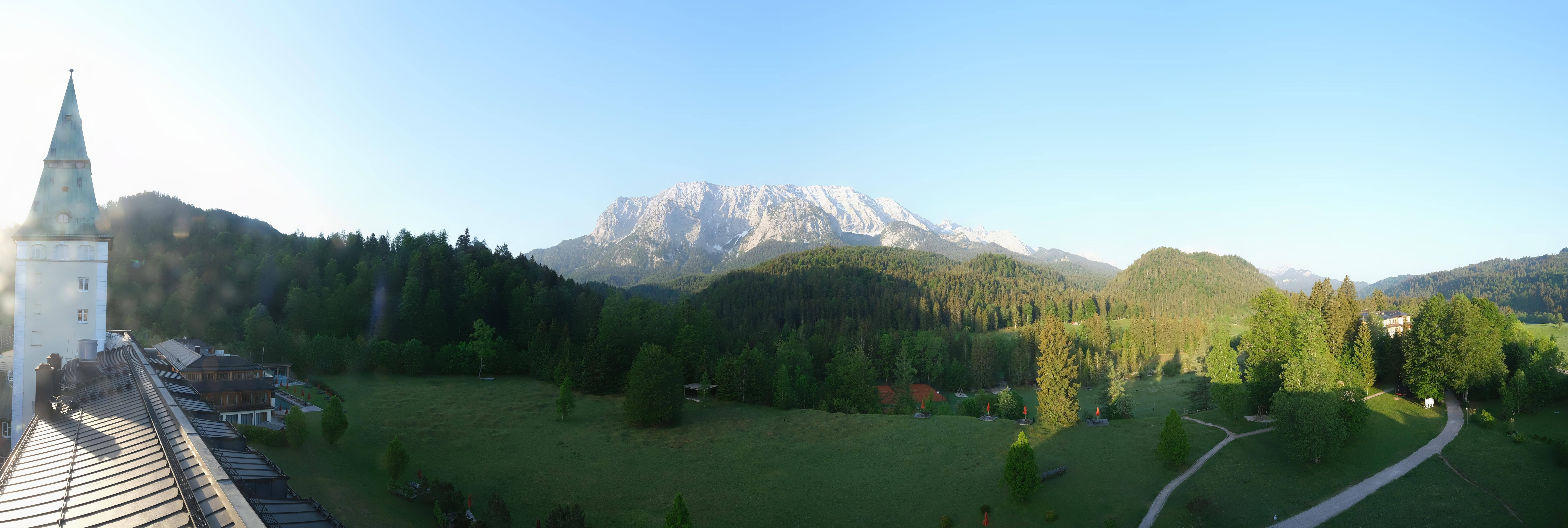 Archived image Webcam Schloss Elmau Luxury Spa Retreat