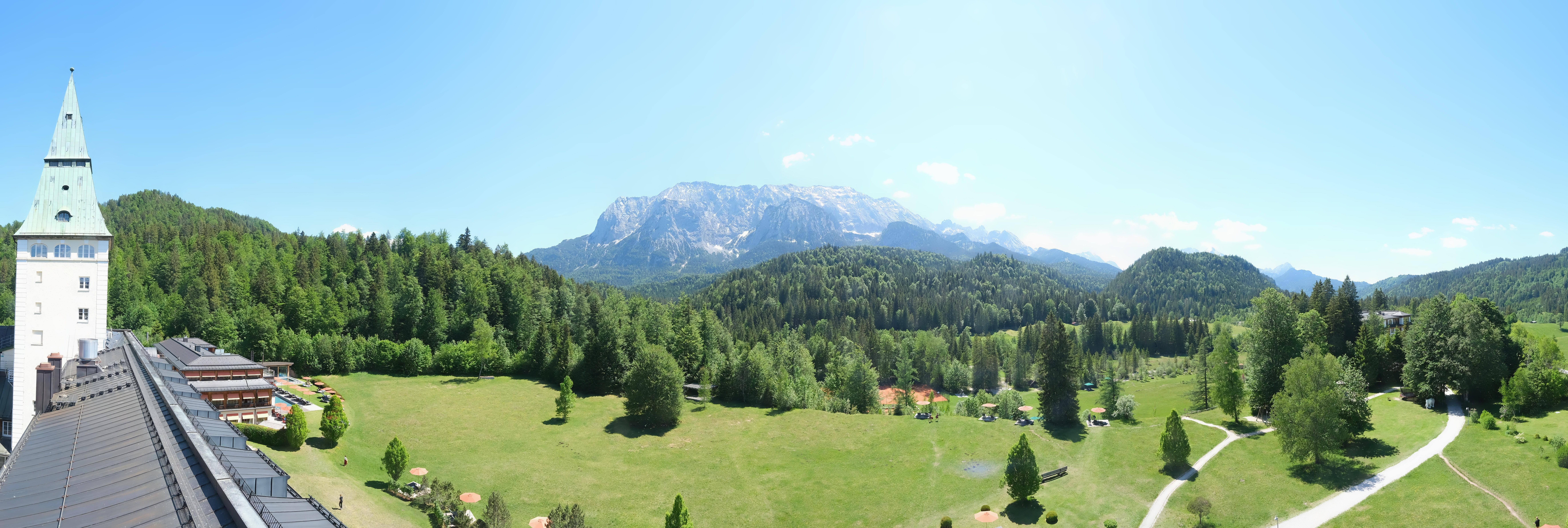 Archiv Foto Webcam Garmisch-Partenkirchen: Schloss Elmau