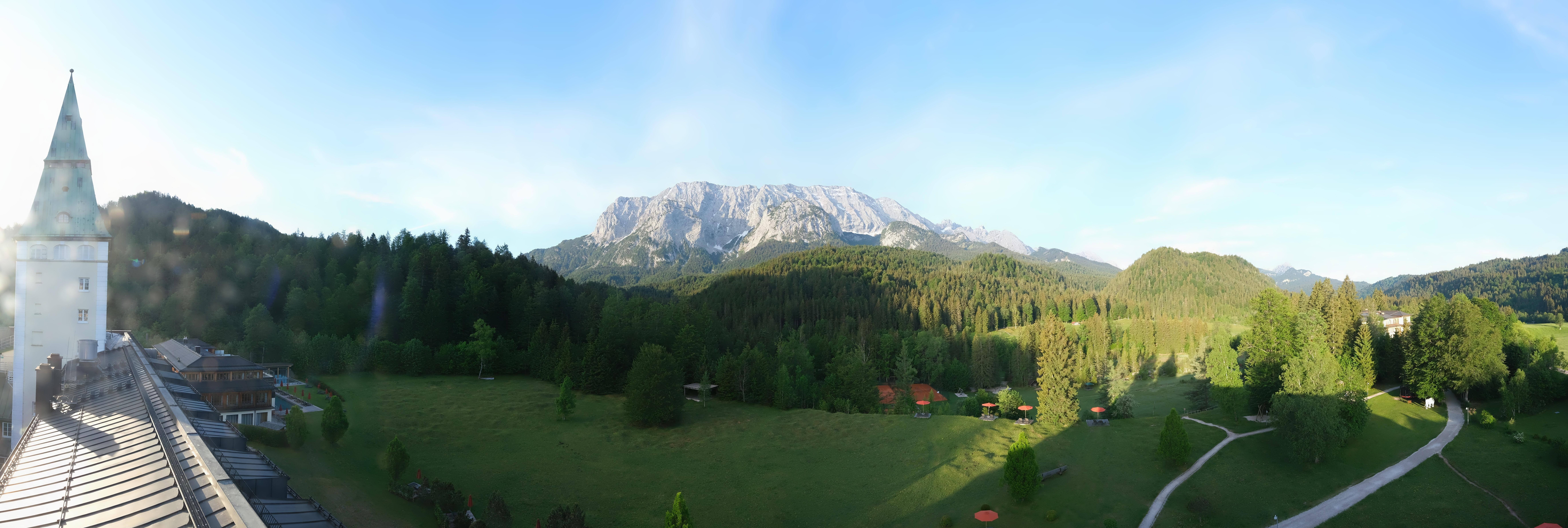 Archiv Foto Webcam Garmisch-Partenkirchen: Schloss Elmau