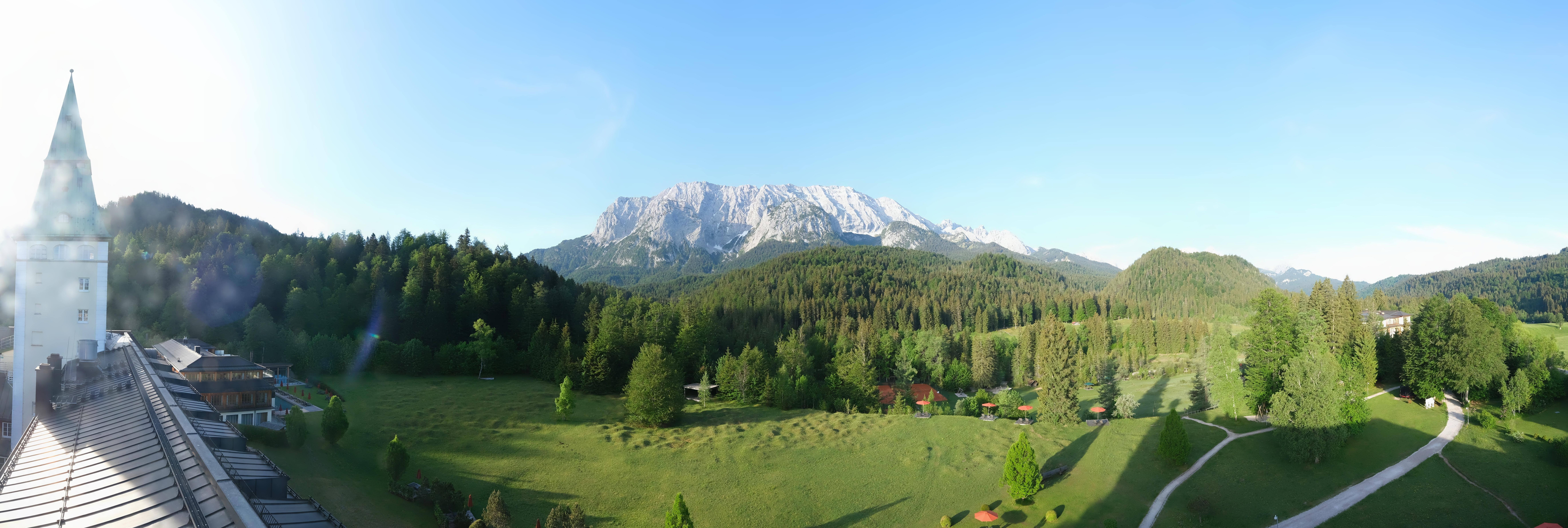 Archiv Foto Webcam Garmisch-Partenkirchen: Schloss Elmau