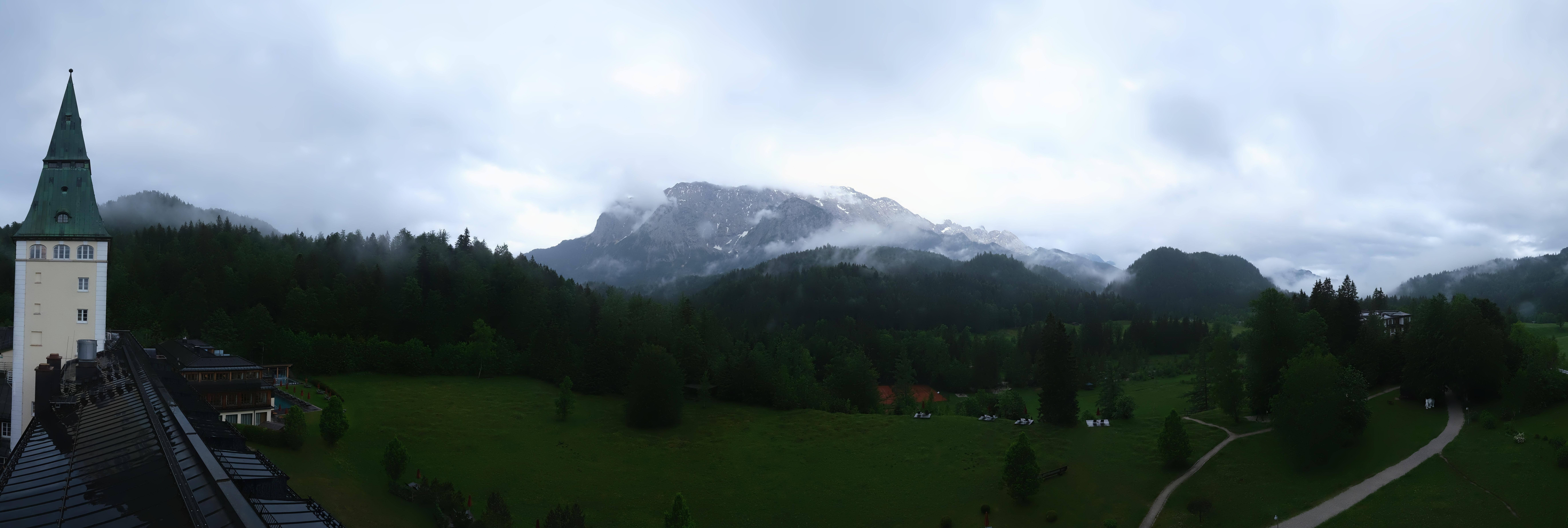 Archiv Foto Webcam Garmisch-Partenkirchen: Schloss Elmau