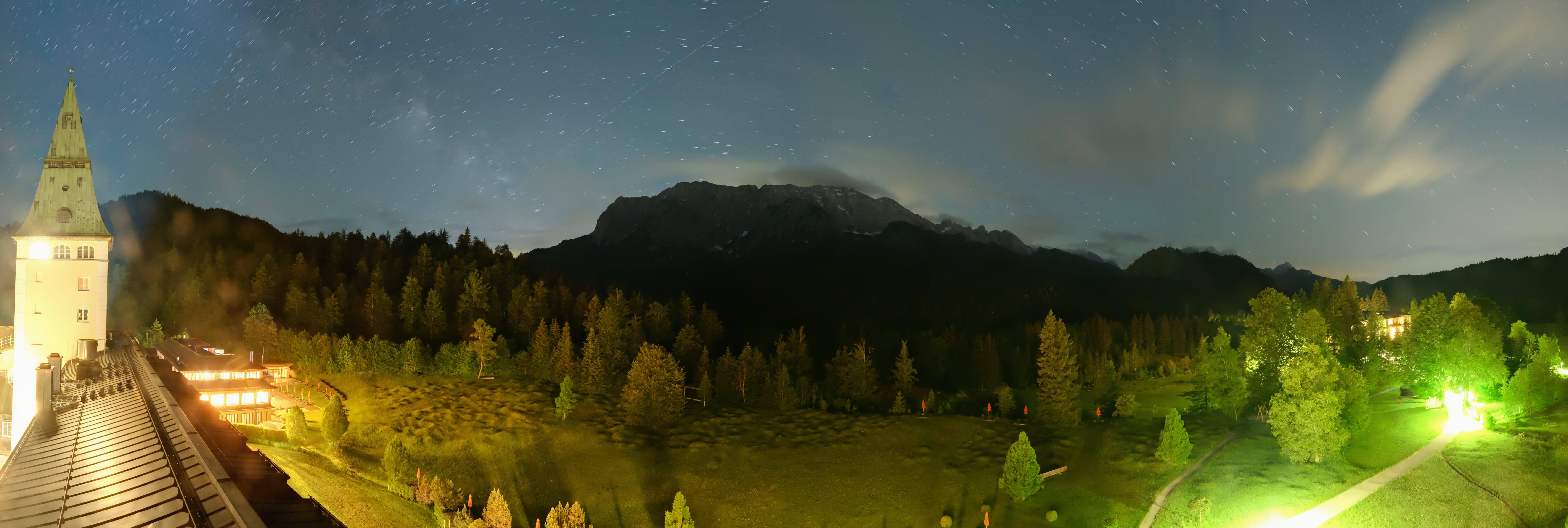 Archiv Foto Webcam Garmisch-Partenkirchen: Schloss Elmau
