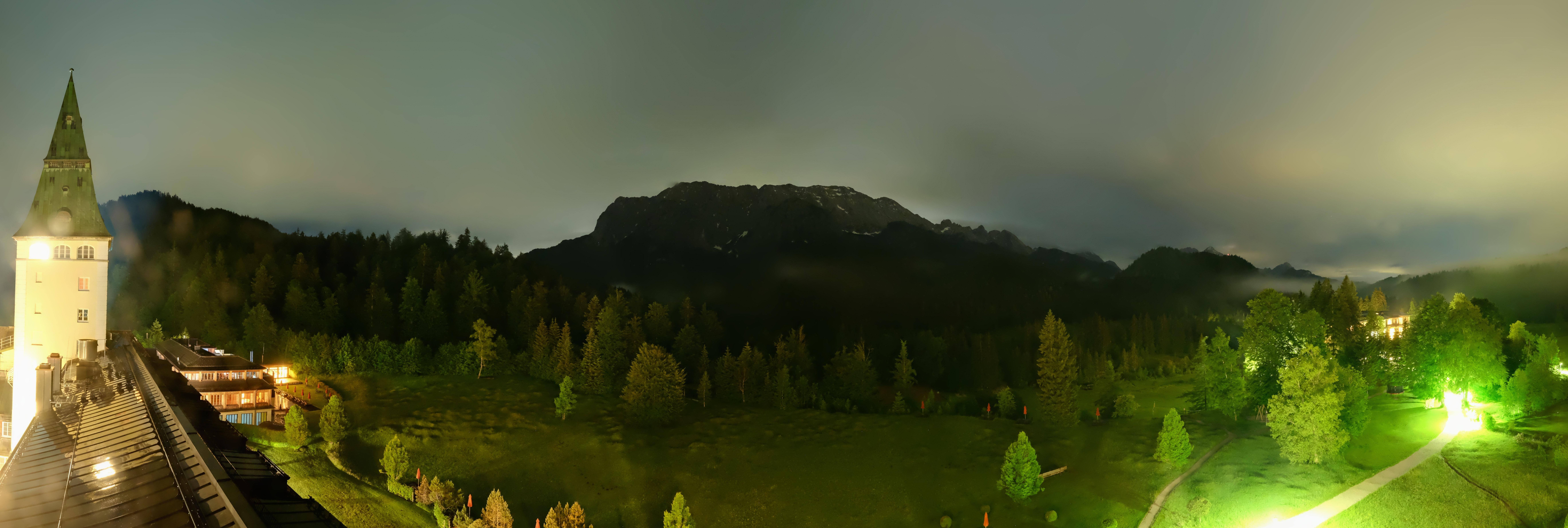 Archiv Foto Webcam Garmisch-Partenkirchen: Schloss Elmau