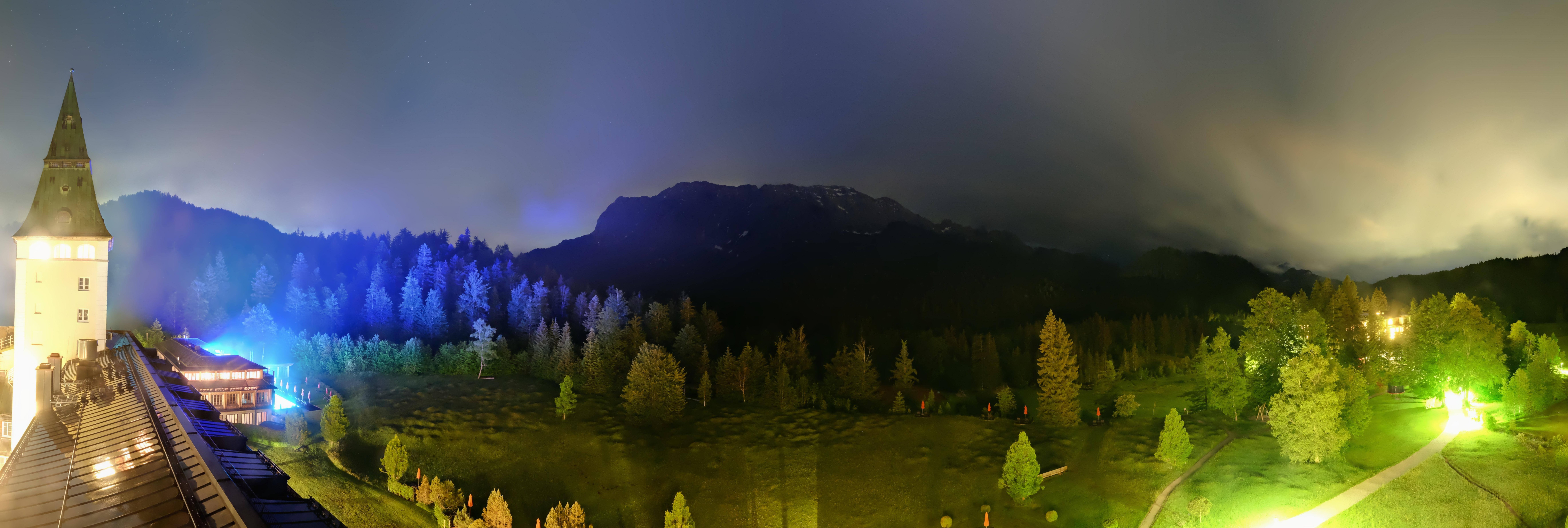 Archiv Foto Webcam Garmisch-Partenkirchen: Schloss Elmau