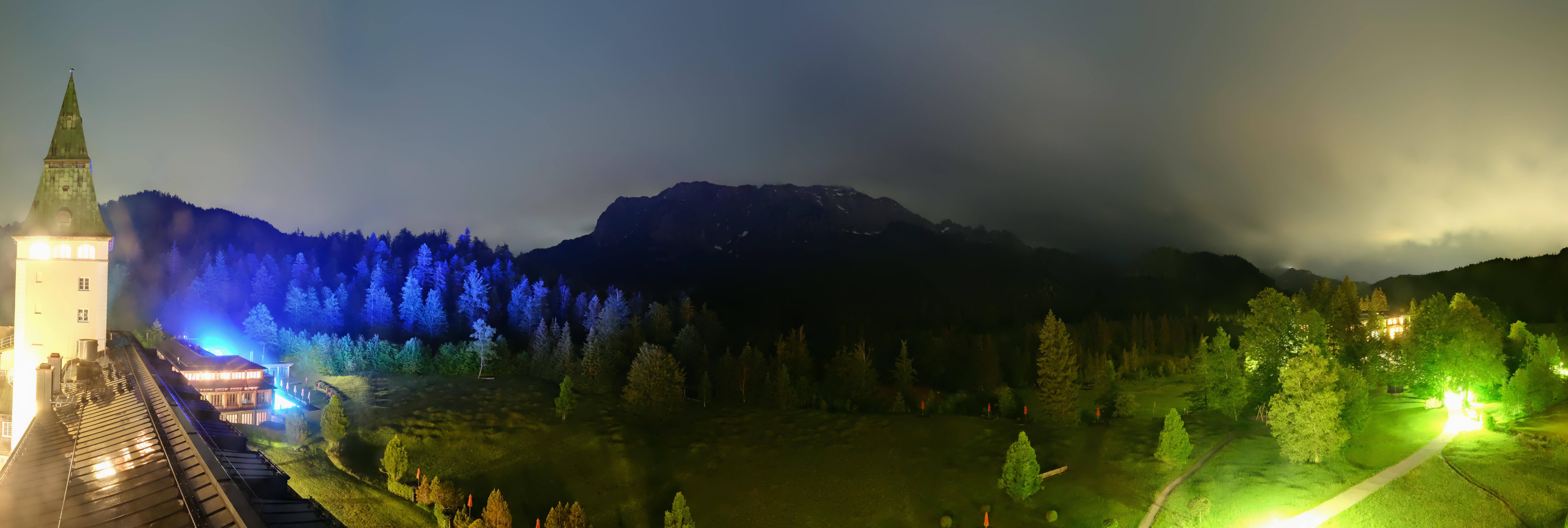 Archiv Foto Webcam Garmisch-Partenkirchen: Schloss Elmau