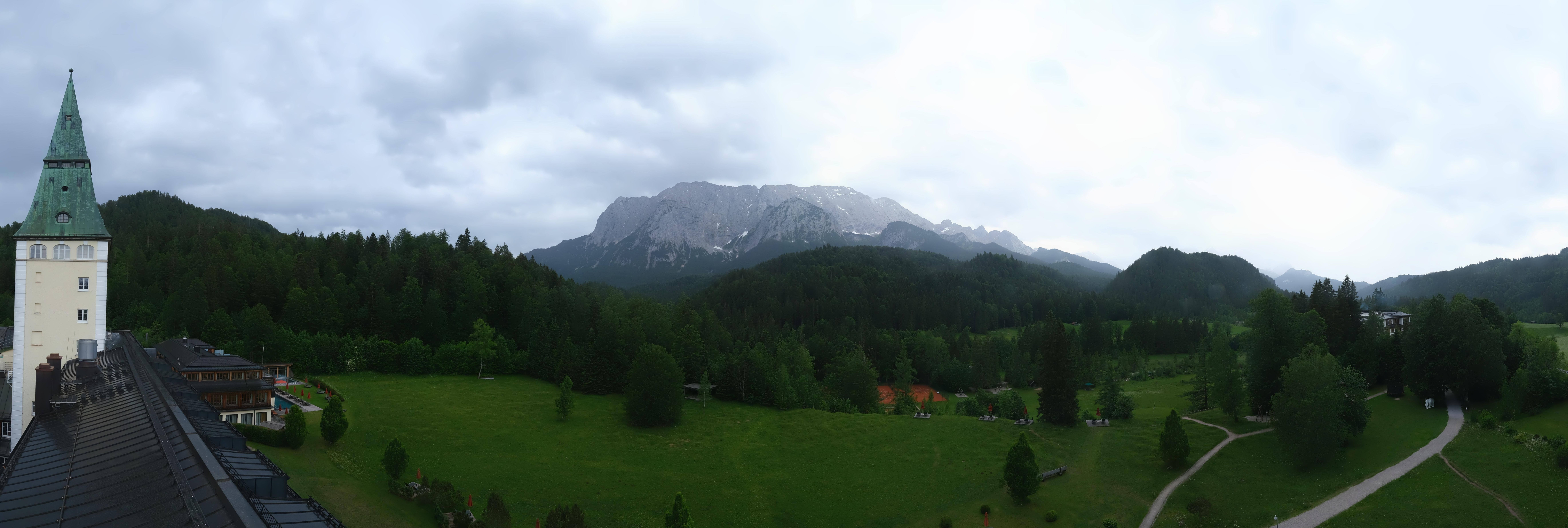 Archiv Foto Webcam Garmisch-Partenkirchen: Schloss Elmau