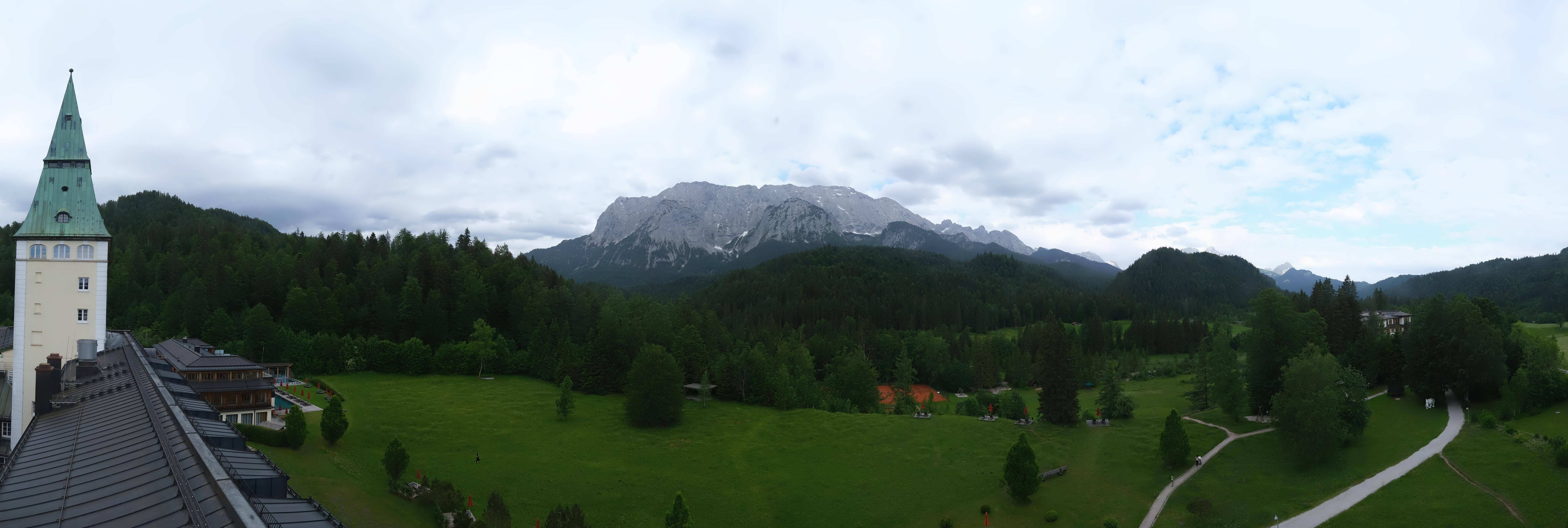Archiv Foto Webcam Garmisch-Partenkirchen: Schloss Elmau