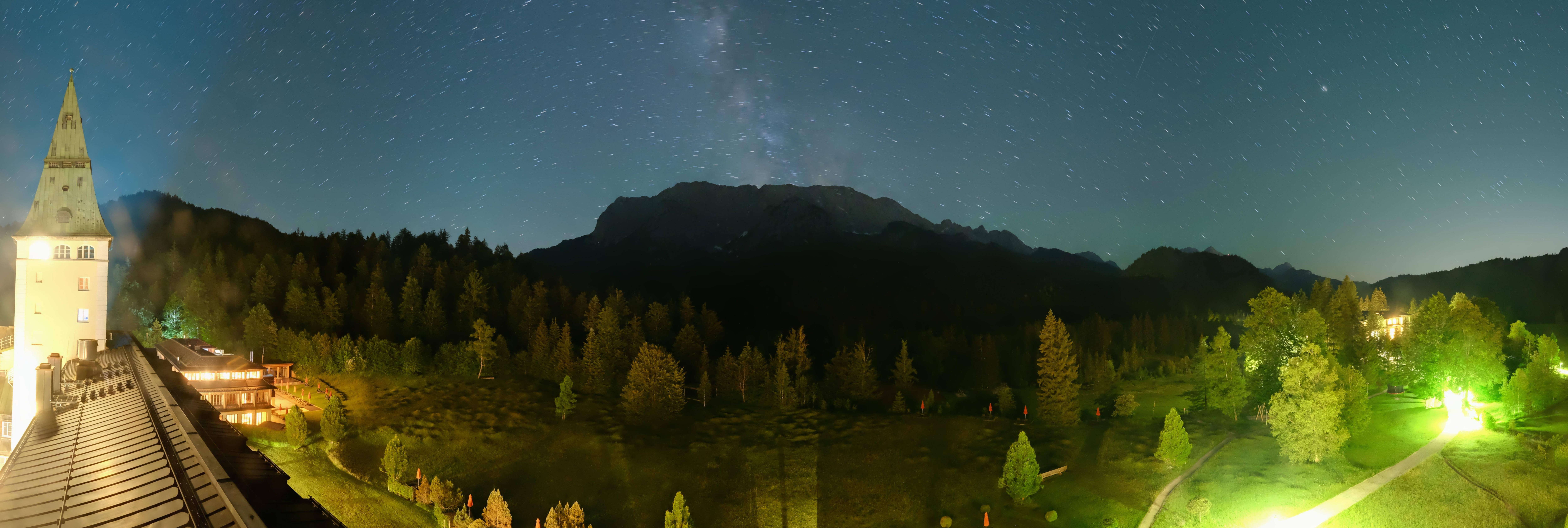 Archiv Foto Webcam Garmisch-Partenkirchen: Schloss Elmau
