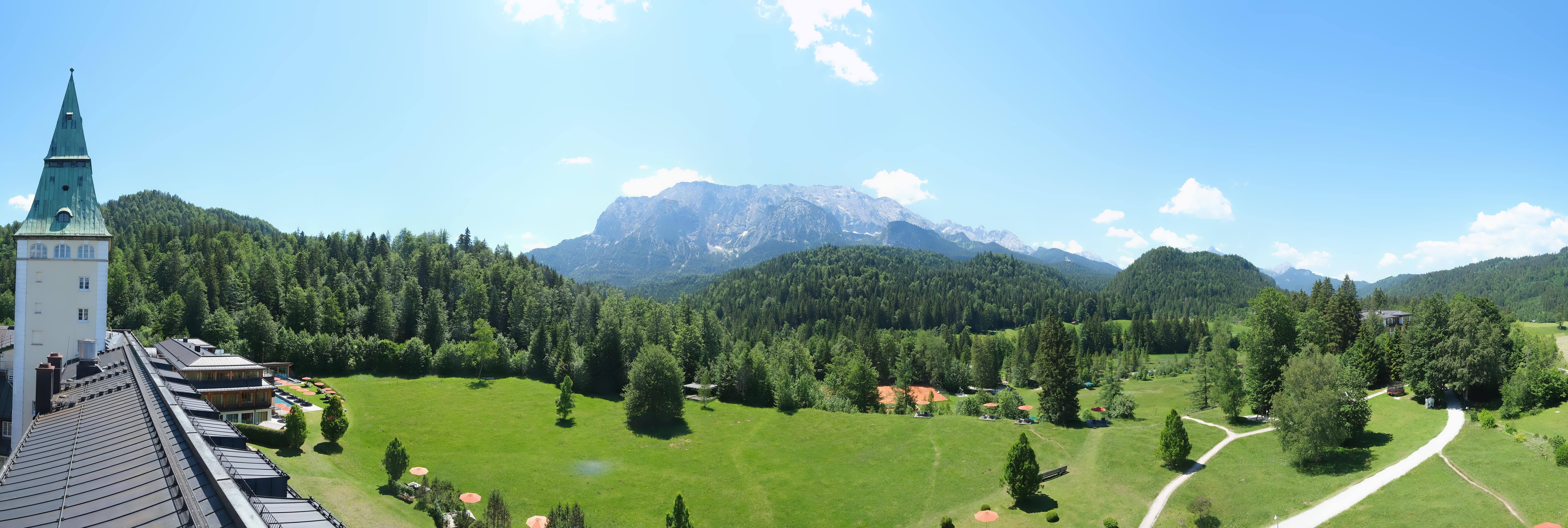 Archiv Foto Webcam Garmisch-Partenkirchen: Schloss Elmau