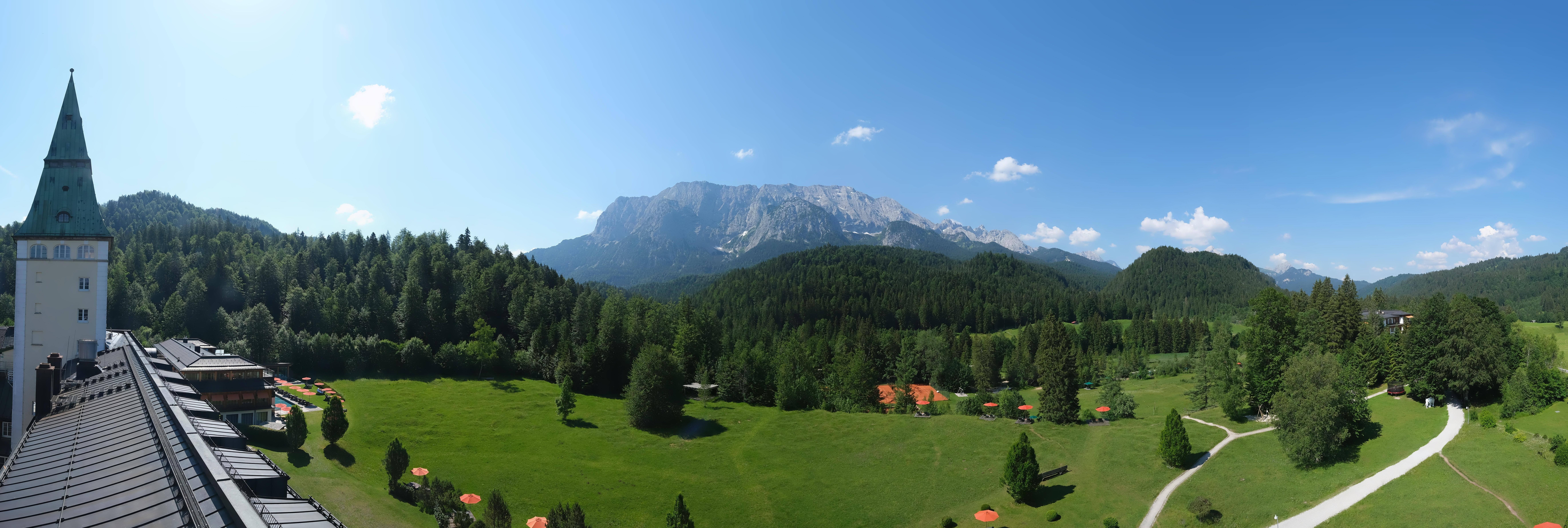 Archiv Foto Webcam Garmisch-Partenkirchen: Schloss Elmau