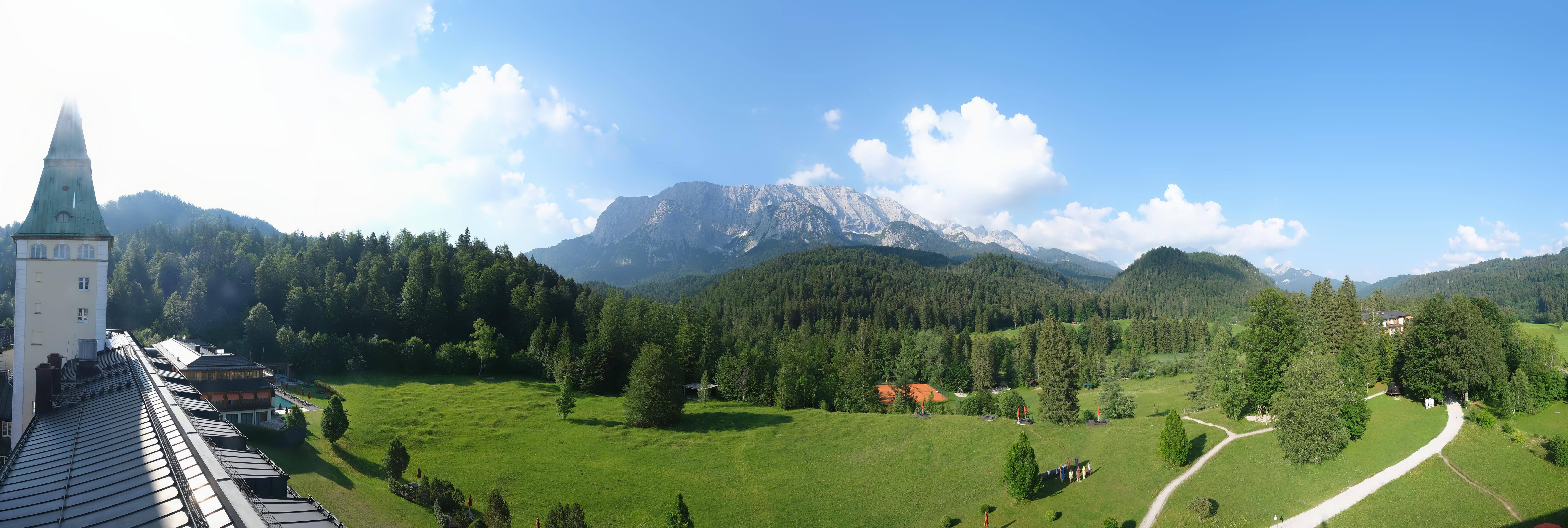 Archiv Foto Webcam Garmisch-Partenkirchen: Schloss Elmau