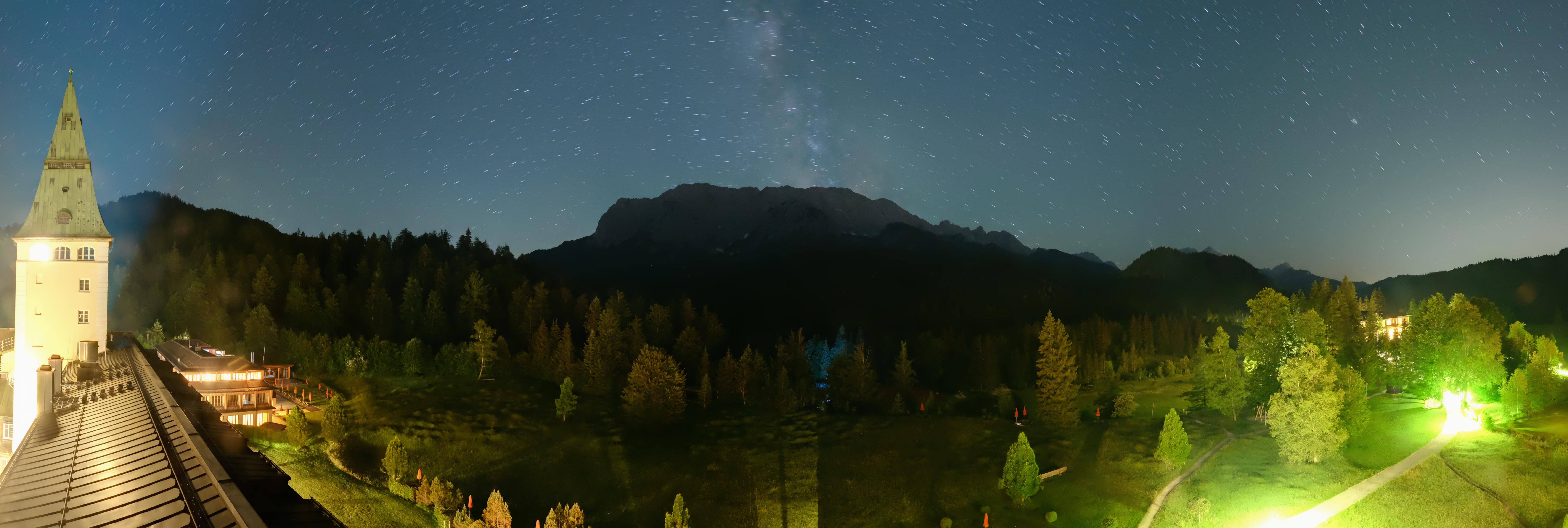 Archiv Foto Webcam Garmisch-Partenkirchen: Schloss Elmau