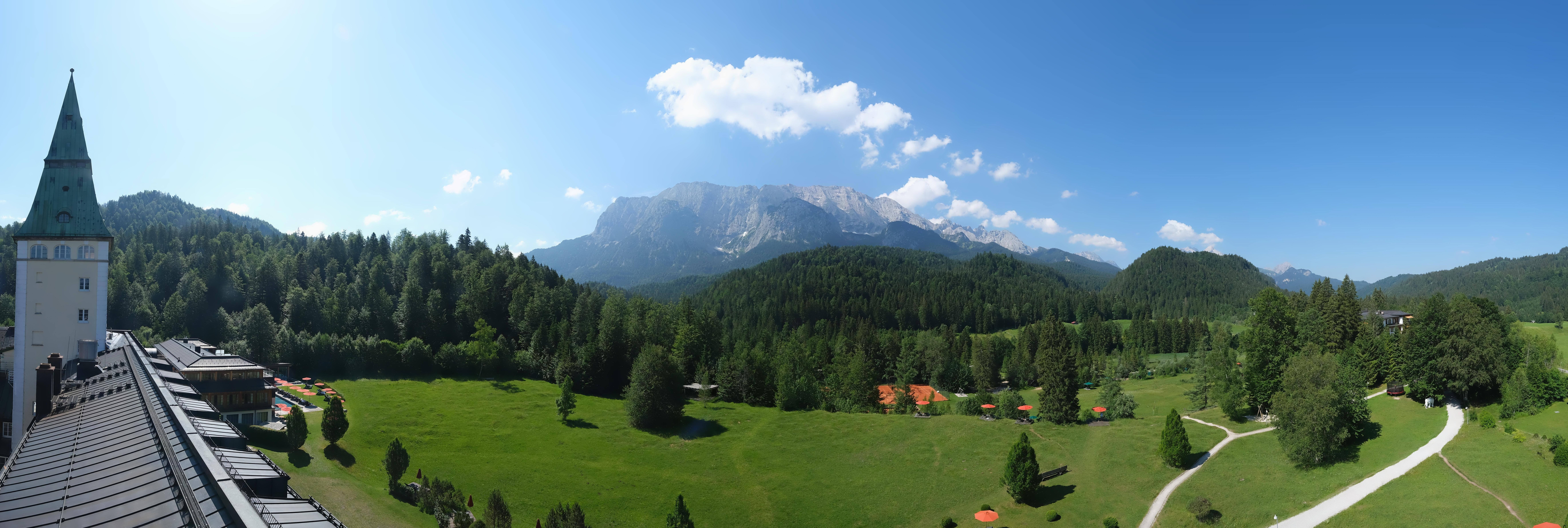 Archiv Foto Webcam Garmisch-Partenkirchen: Schloss Elmau
