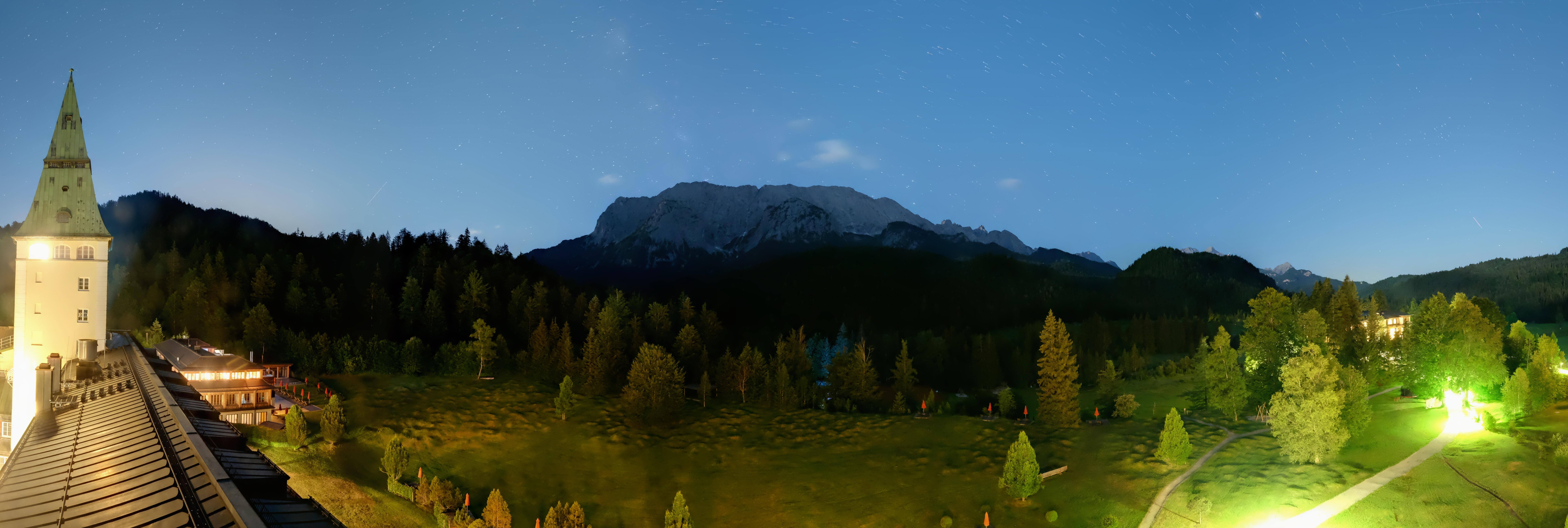 Archived image Webcam Schloss Elmau Luxury Spa Retreat