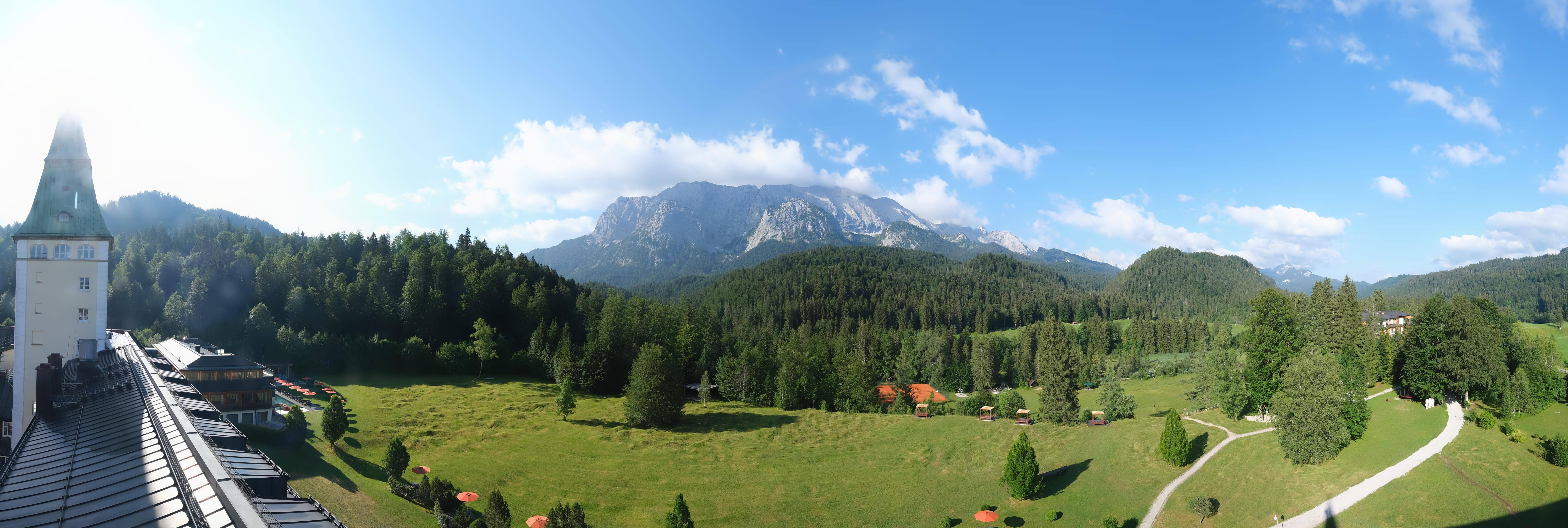 Archiv Foto Webcam Garmisch-Partenkirchen: Schloss Elmau